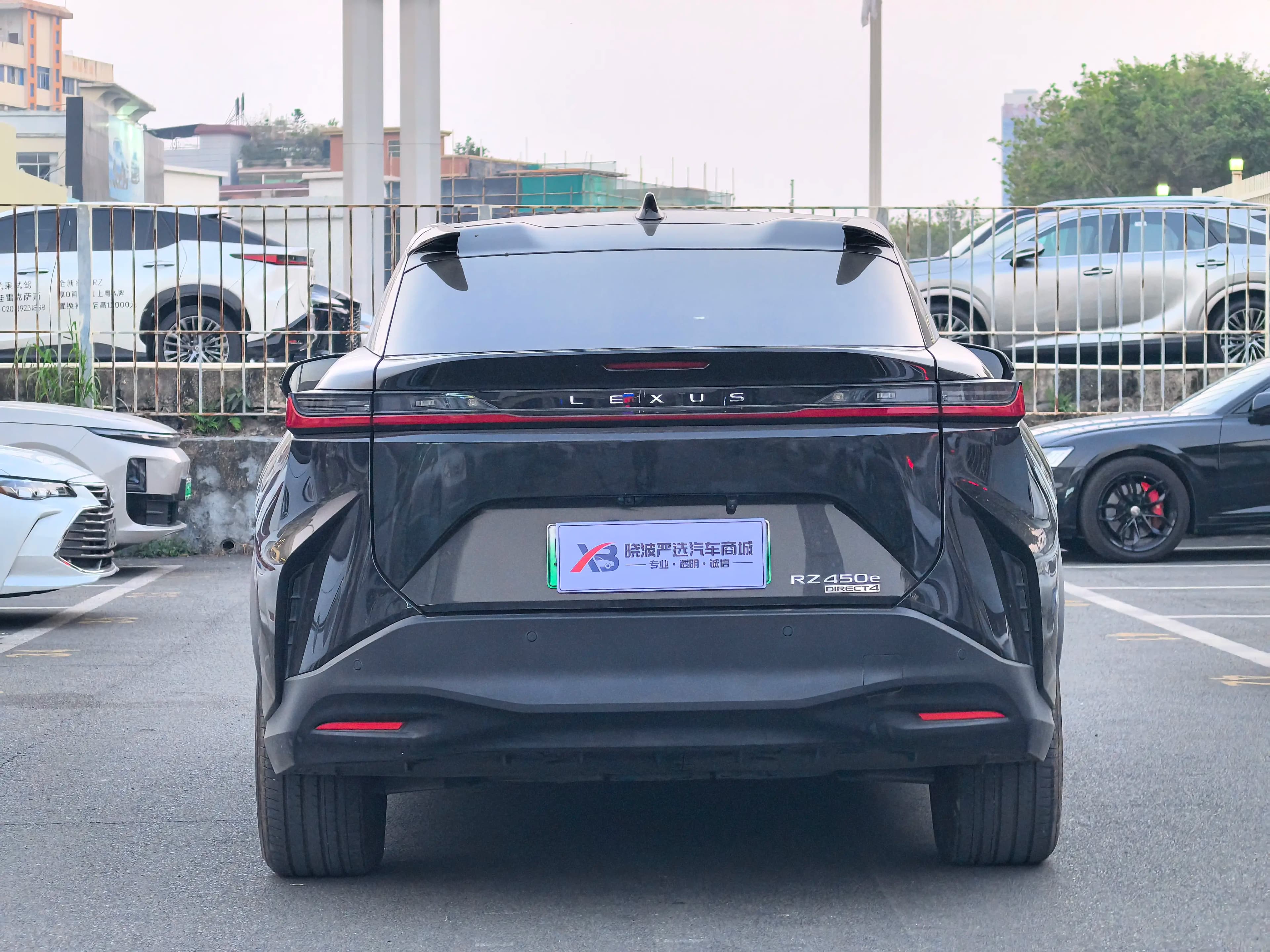 Lexus RZ 2023 г. 23093 км. — фото 4