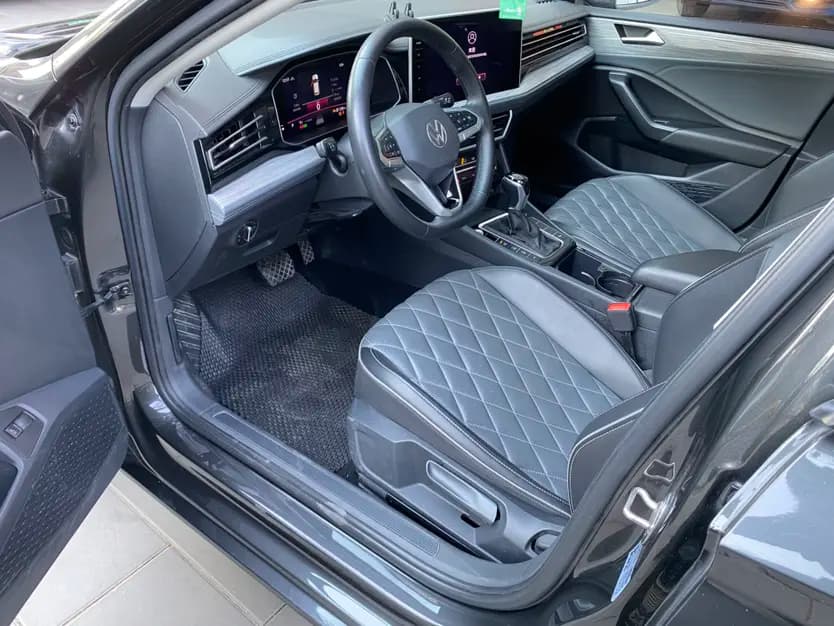 Volkswagen Sagitar 2023 г. 103000 км. — фото 13