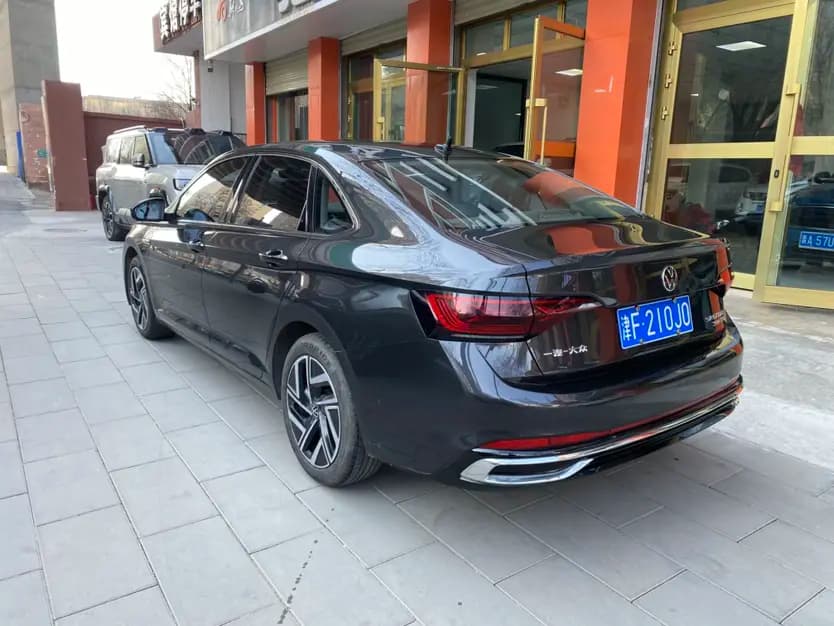 Volkswagen Sagitar 2023 г. 103000 км. — фото 4