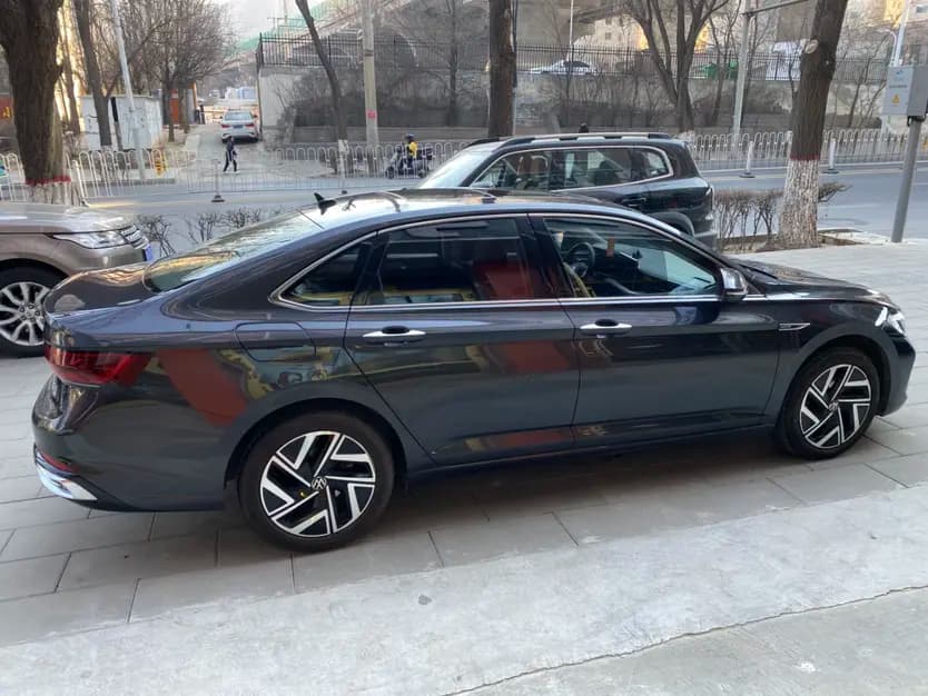 Volkswagen Sagitar 2023 г. 103000 км. — фото 7