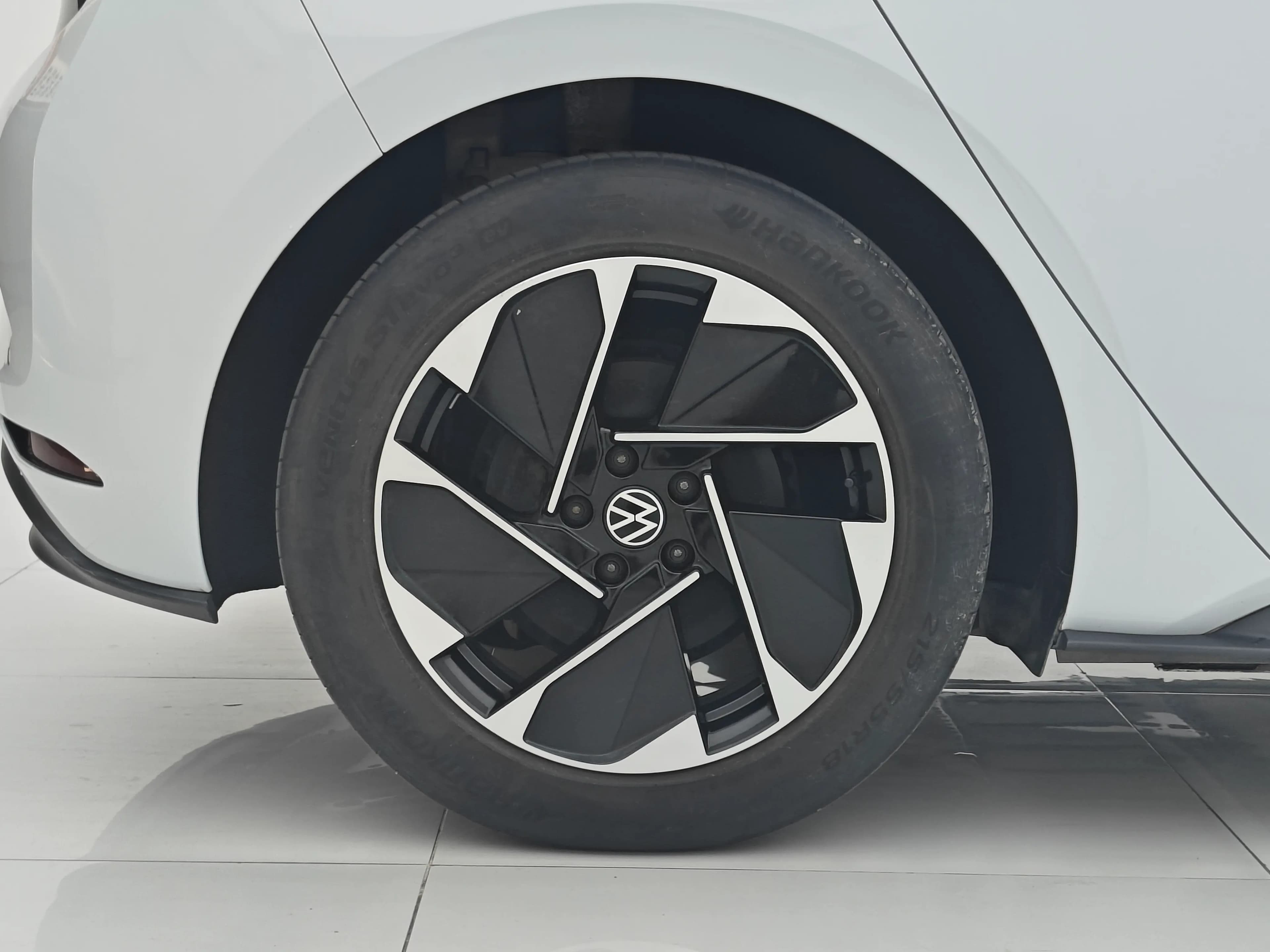 Volkswagen ID.3 2023 г. 44700 км. — фото 14