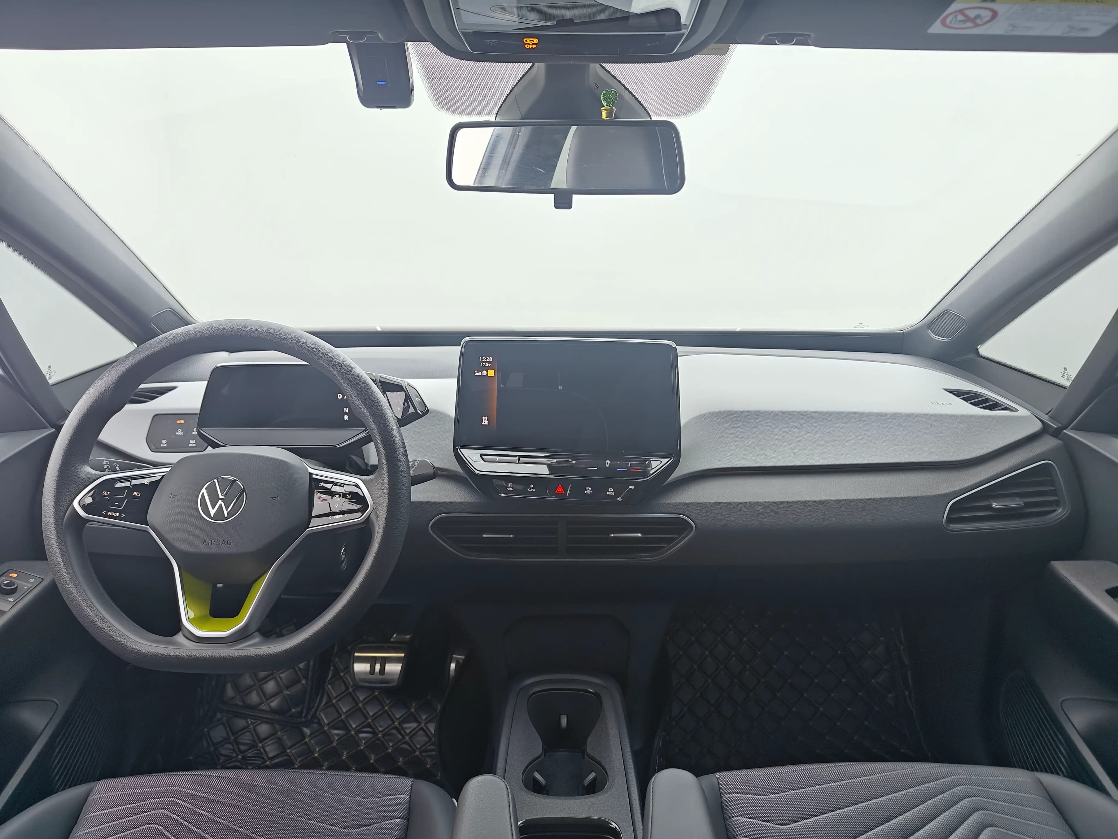 Volkswagen ID.3 2023 г. 44700 км. — фото 20