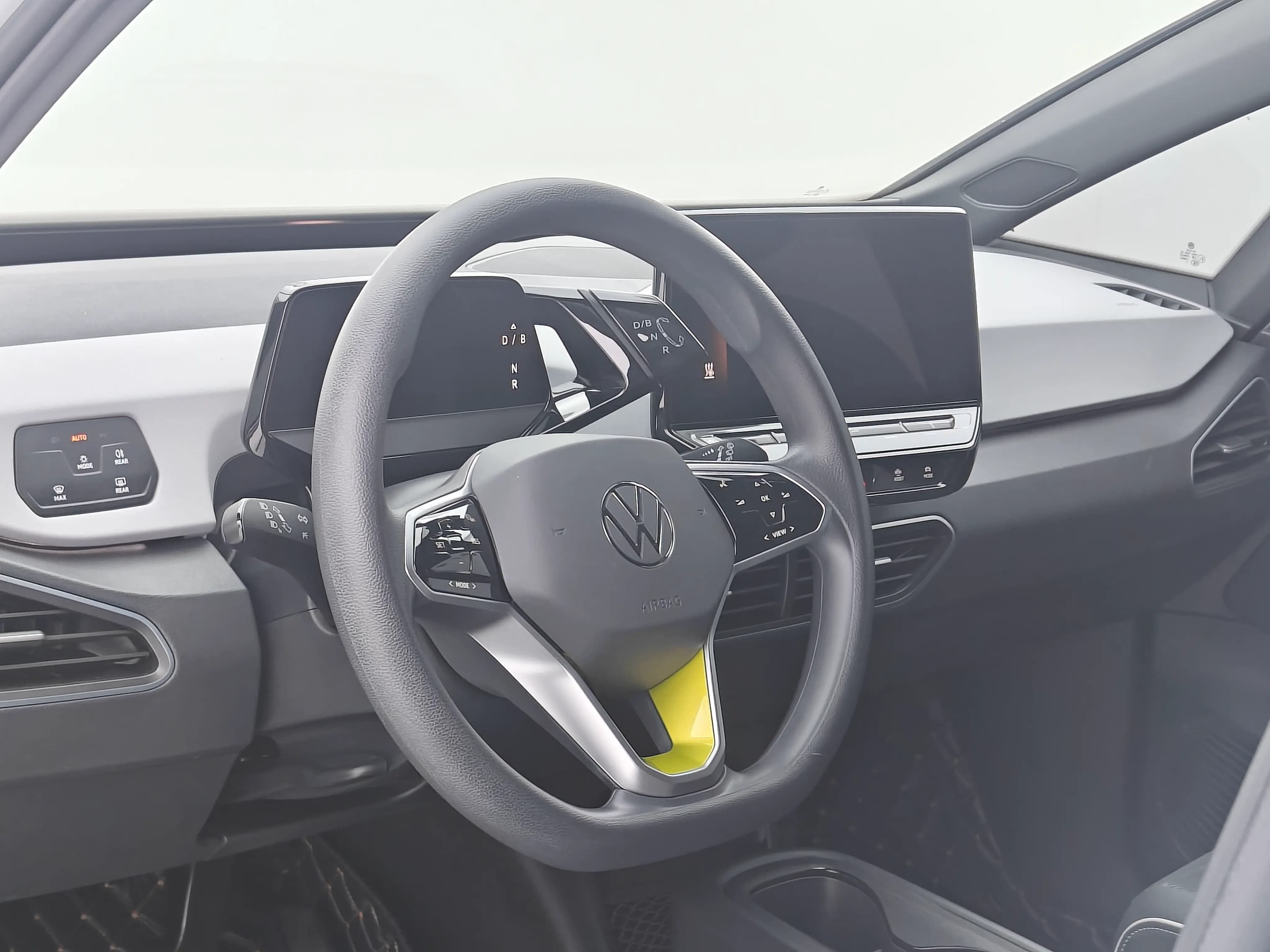 Volkswagen ID.3 2023 г. 44700 км. — фото 25