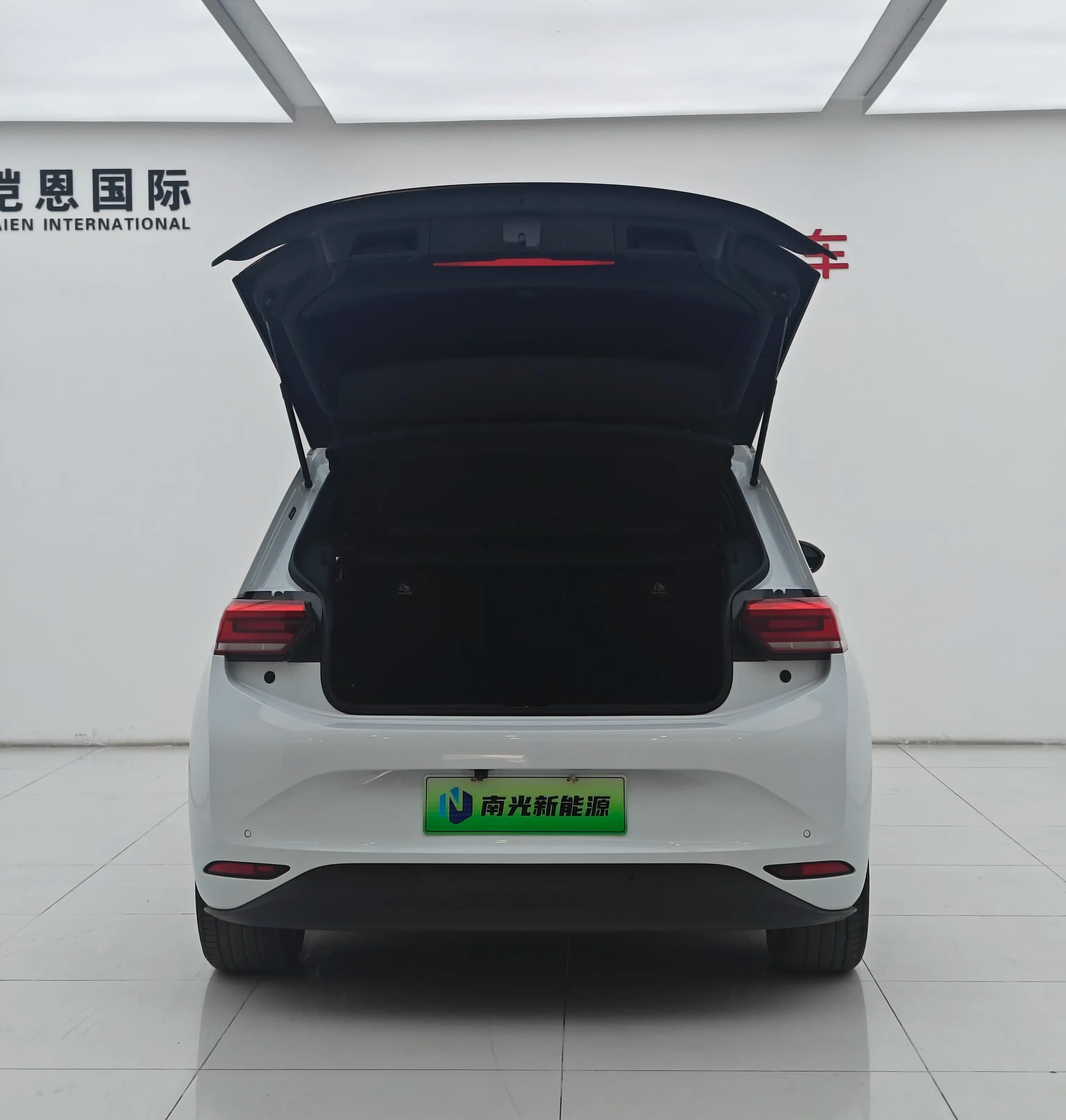 Volkswagen ID.3 2023 г. 44700 км. — фото 32