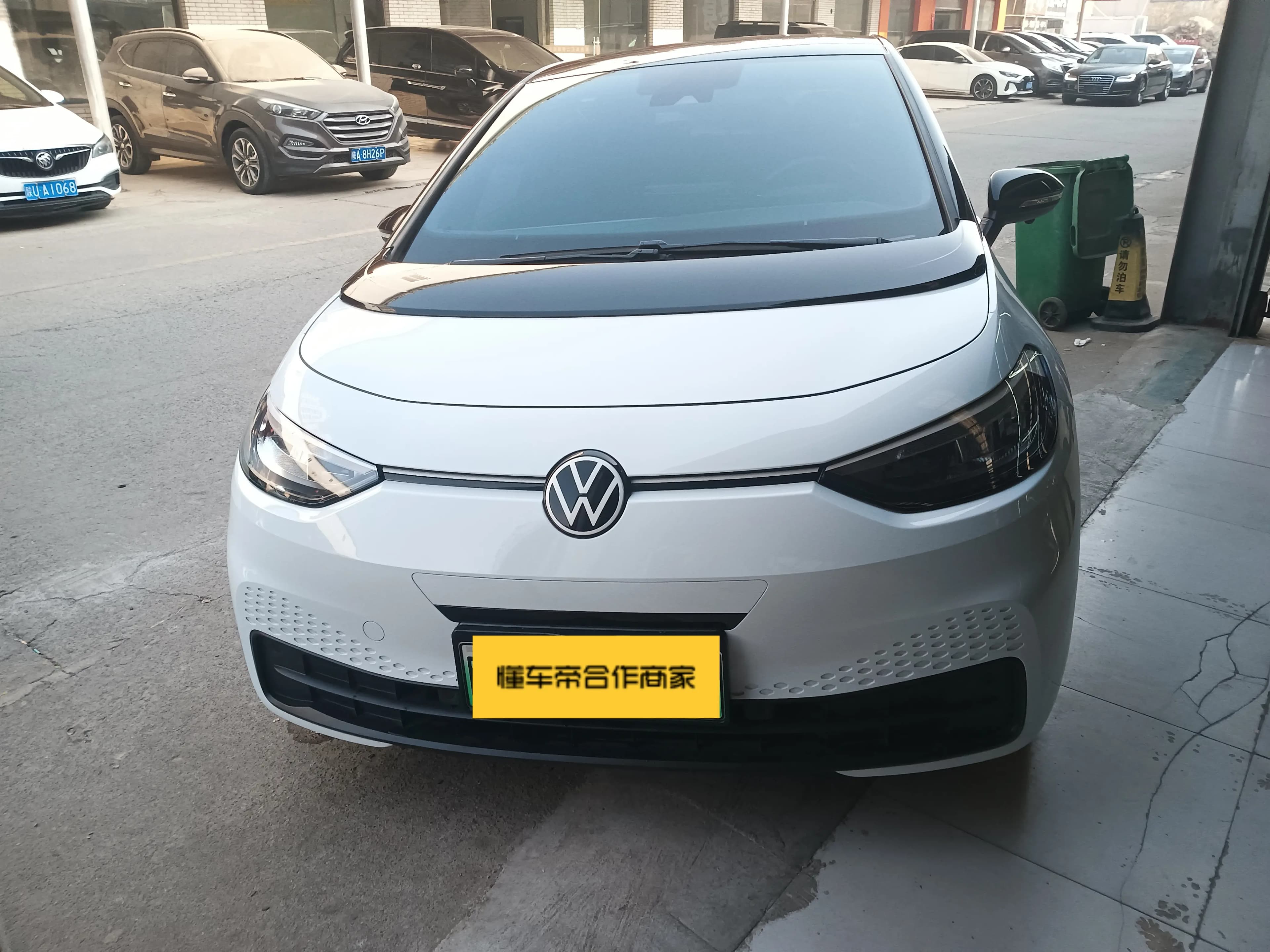 Volkswagen ID.3 2024 г. 41000 км. — фото 2