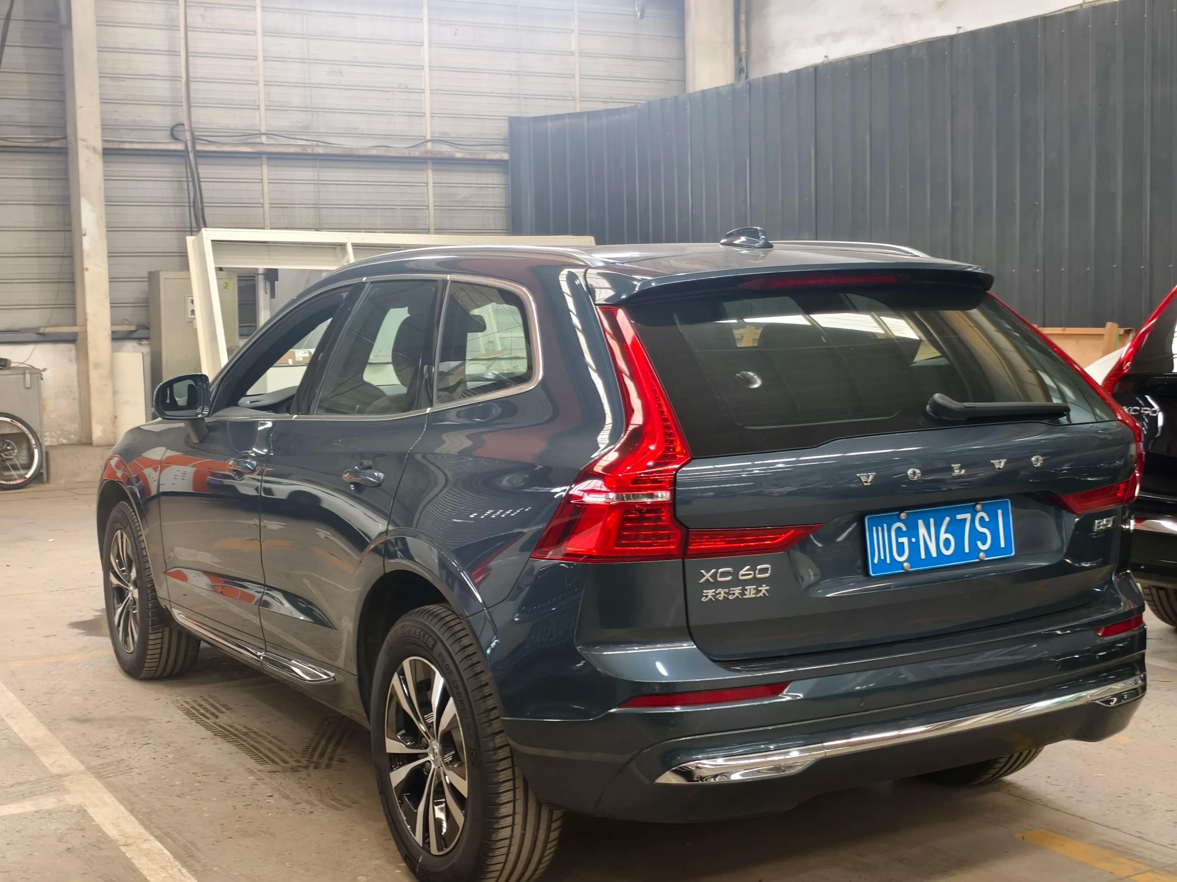 Volvo XC60 2025 г. 6514 км. — фото 4