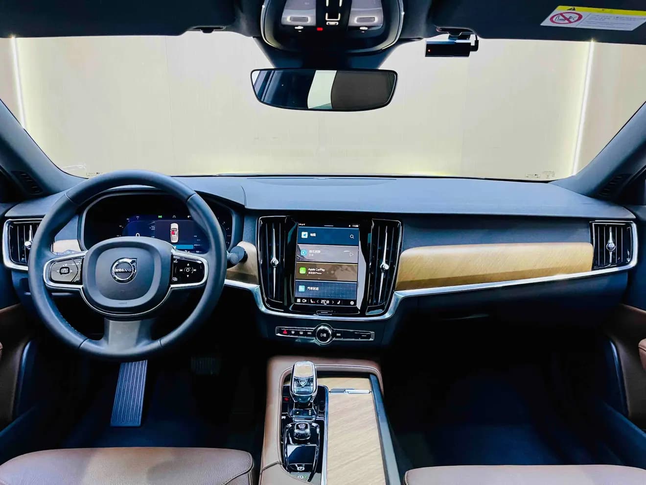 Volvo S90 2023 г. 46029 км. — фото 10