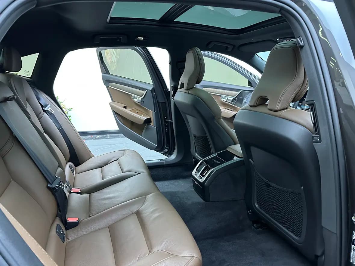 Volvo S90 2022 г. 72030 км. — фото 18