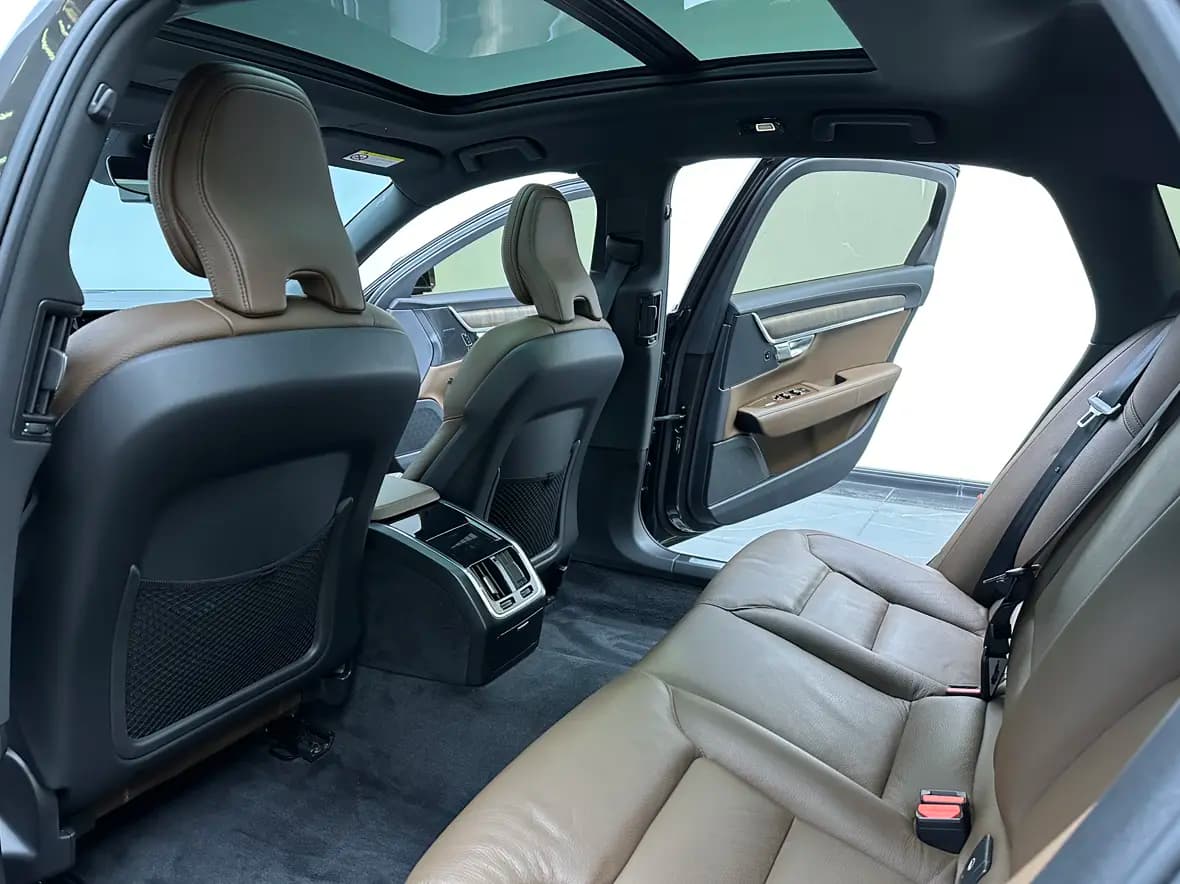 Volvo S90 2022 г. 72030 км. — фото 19