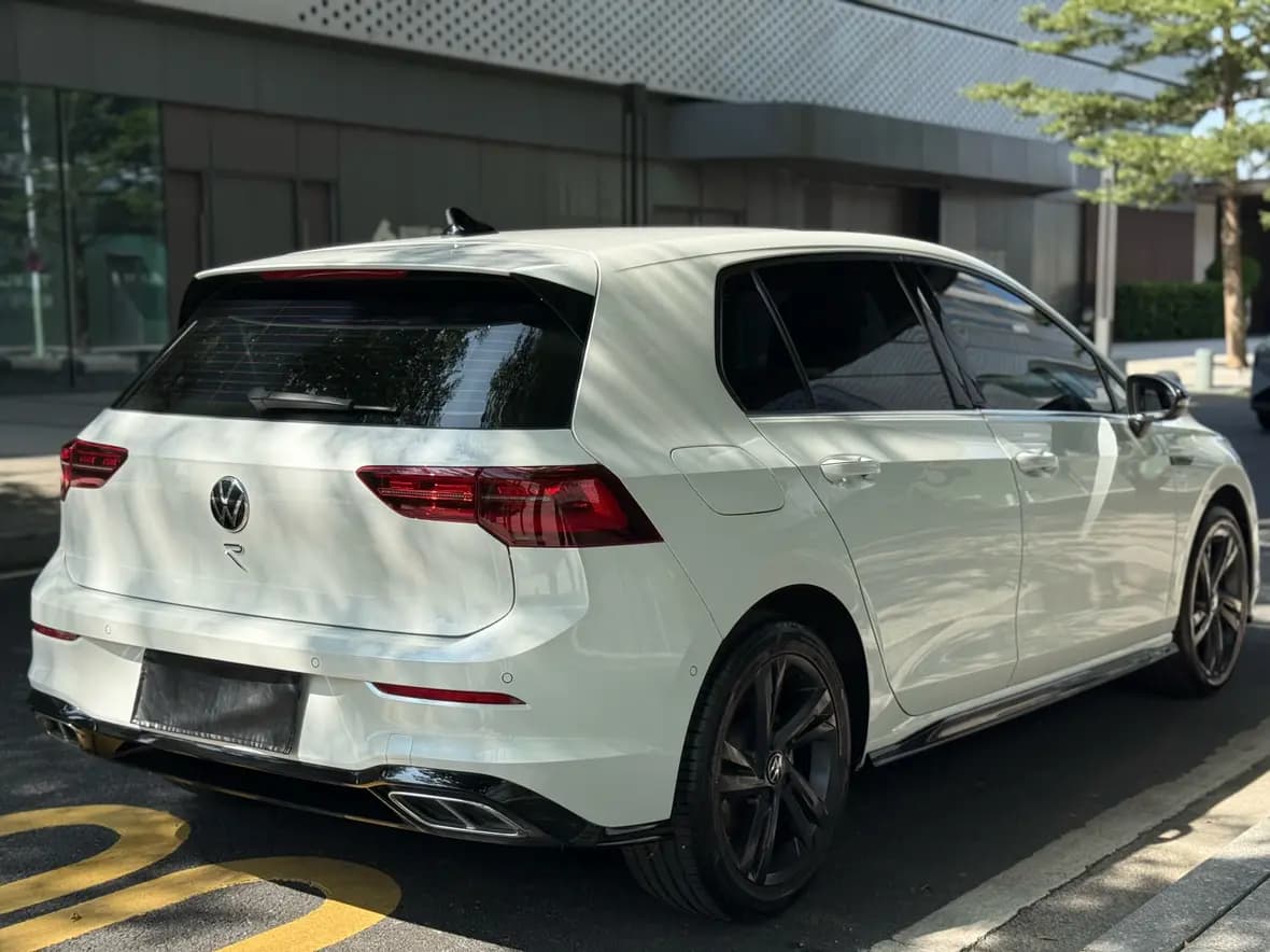 Volkswagen Golf 2023 г. 53000 км. — фото 4