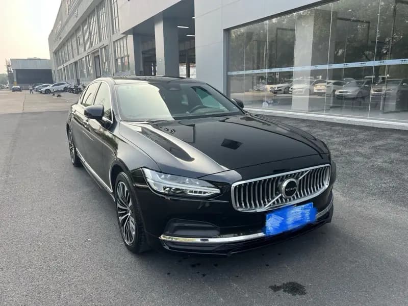 Volvo S90 2022 г. 75031 км. — фото 3