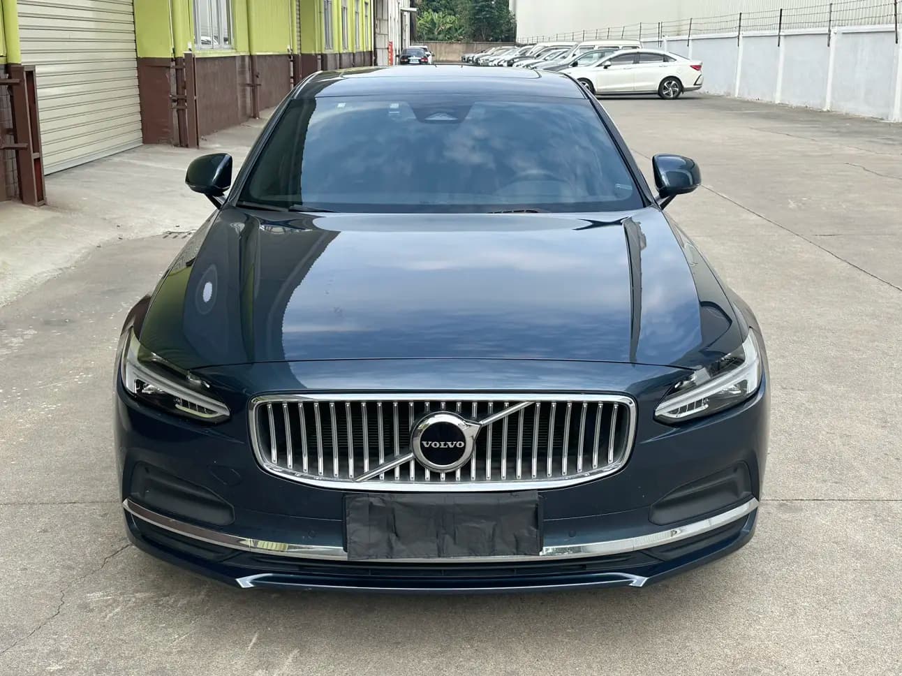 Volvo S90 2024 г. 31032 км. — фото 2