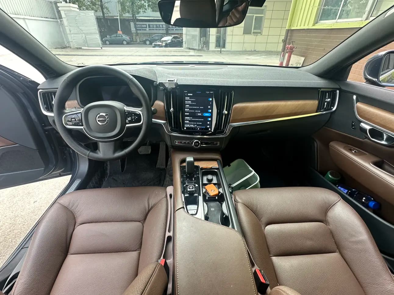 Volvo S90 2024 г. 31032 км. — фото 7