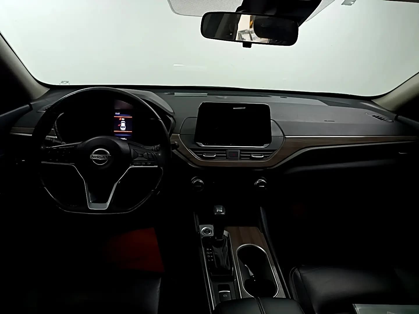 Nissan Altima 2022 г. 64626 км. — фото 14