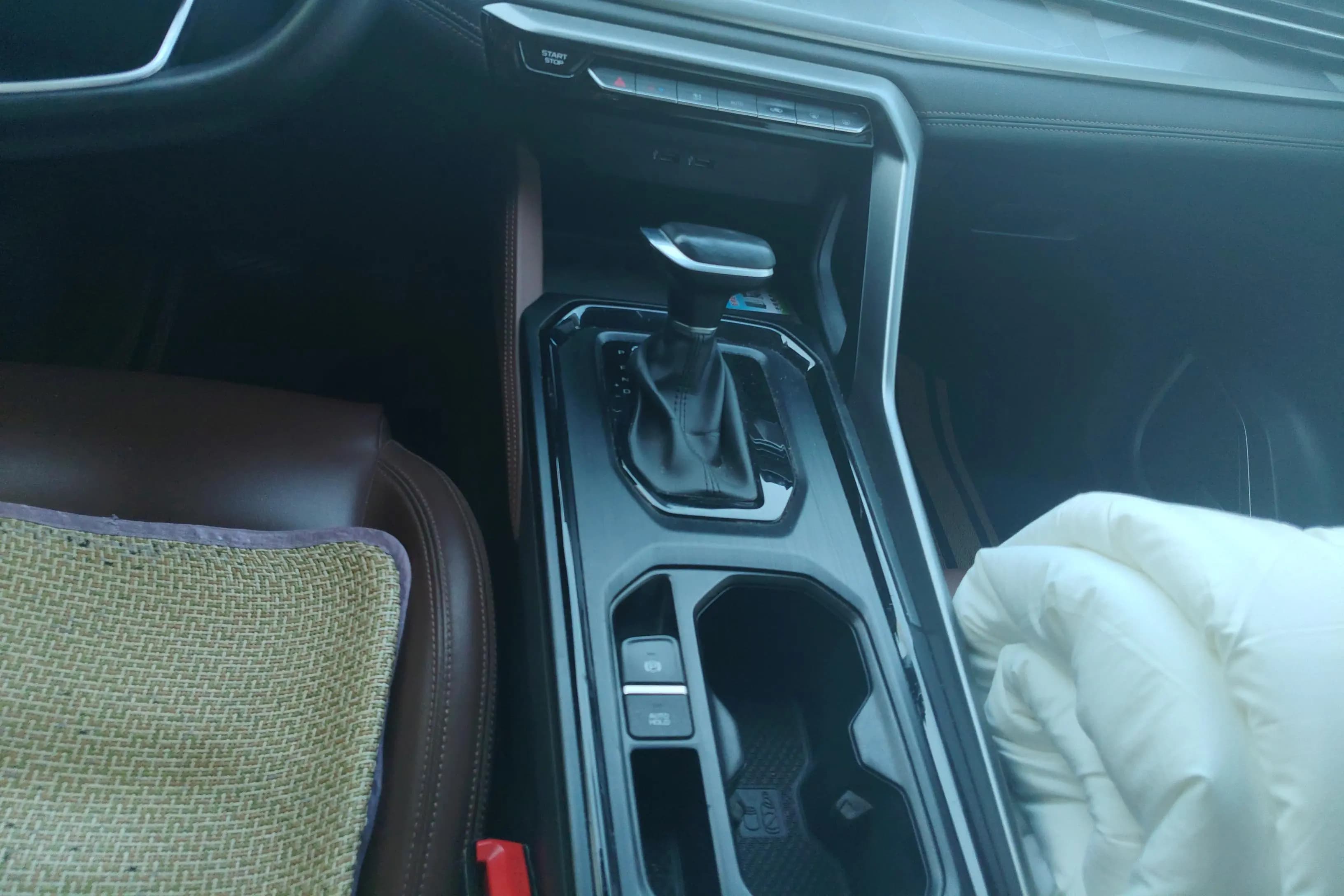 Geely Vision X6 2022 г. 74855 км. — фото 15