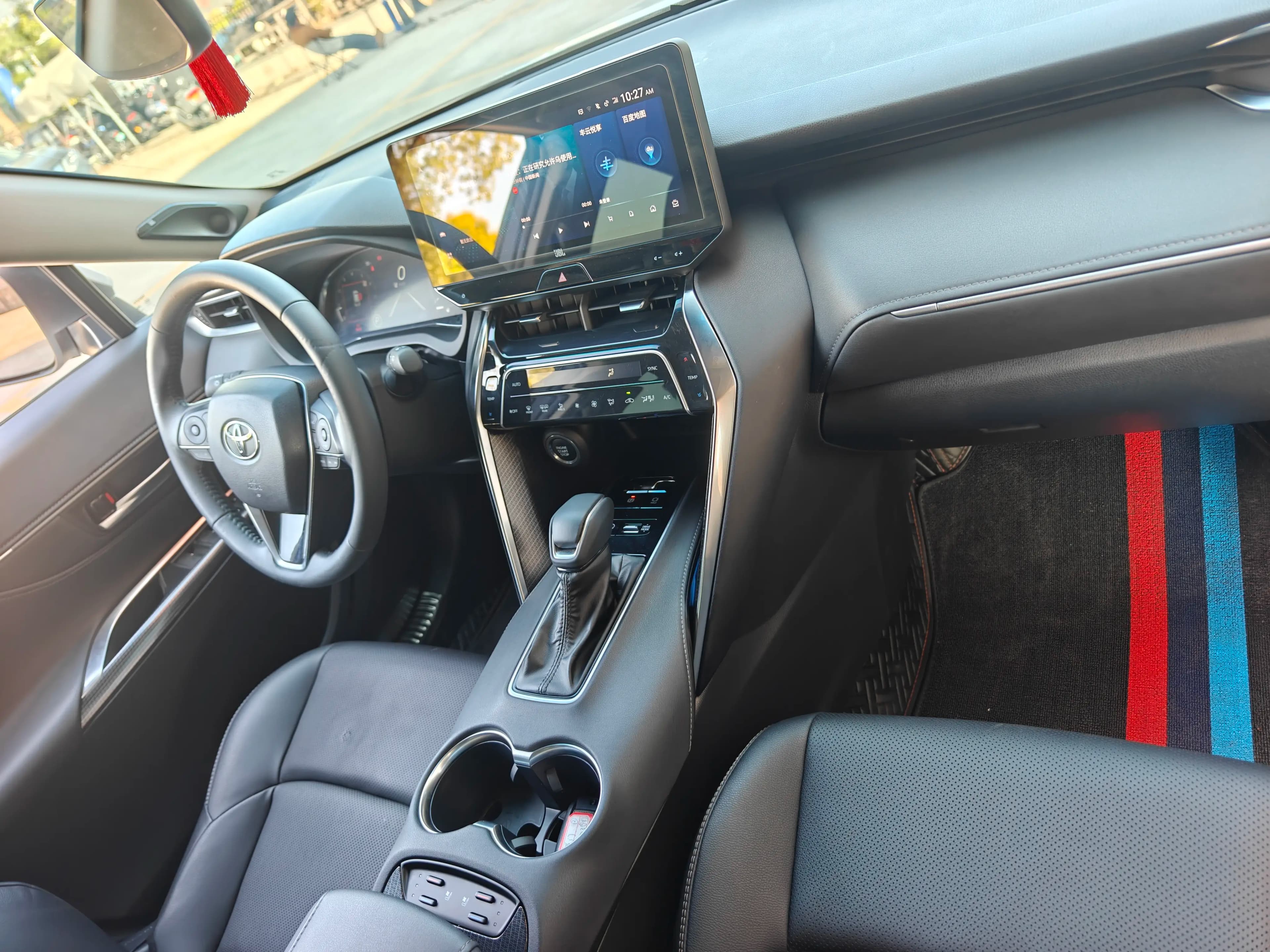 Toyota Venza 2024 г. 26076 км. — фото 10