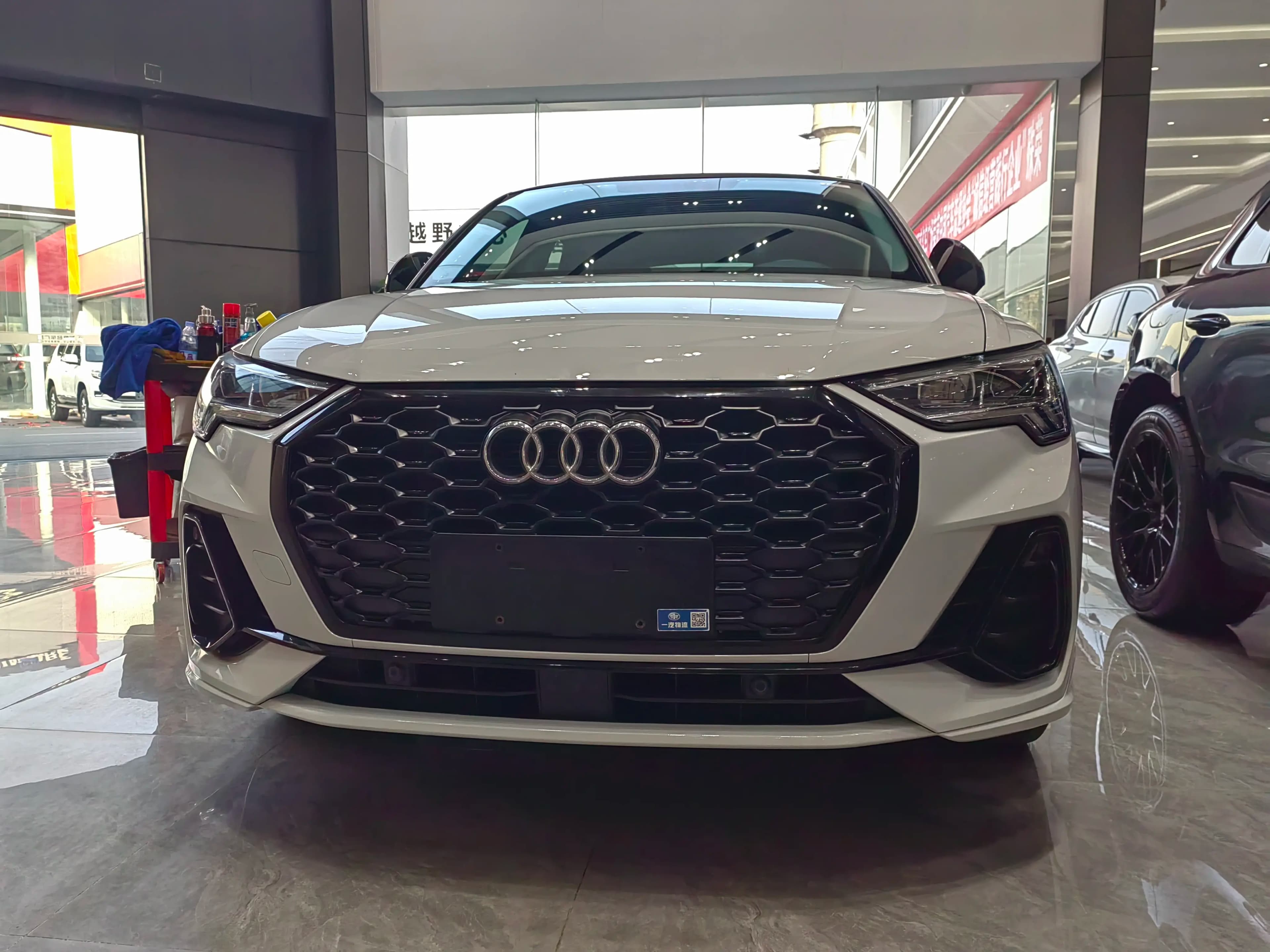 Audi Q3 Sportback 2022 г. 39003 км. — фото 2