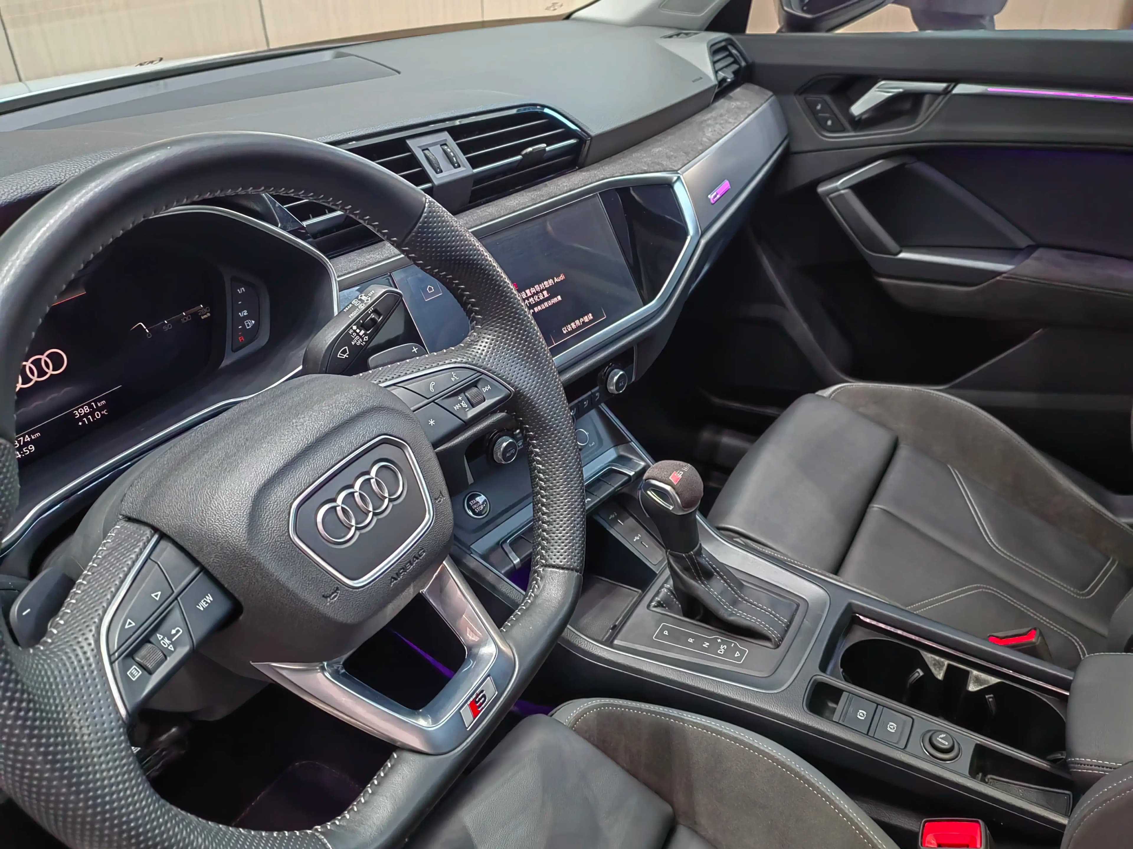 Audi Q3 Sportback 2022 г. 39003 км. — фото 5