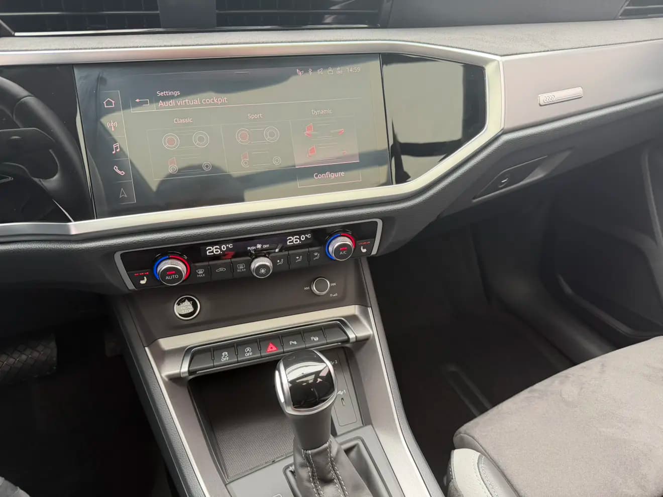 Audi Q3 2022 г. 18000 км. — фото 20