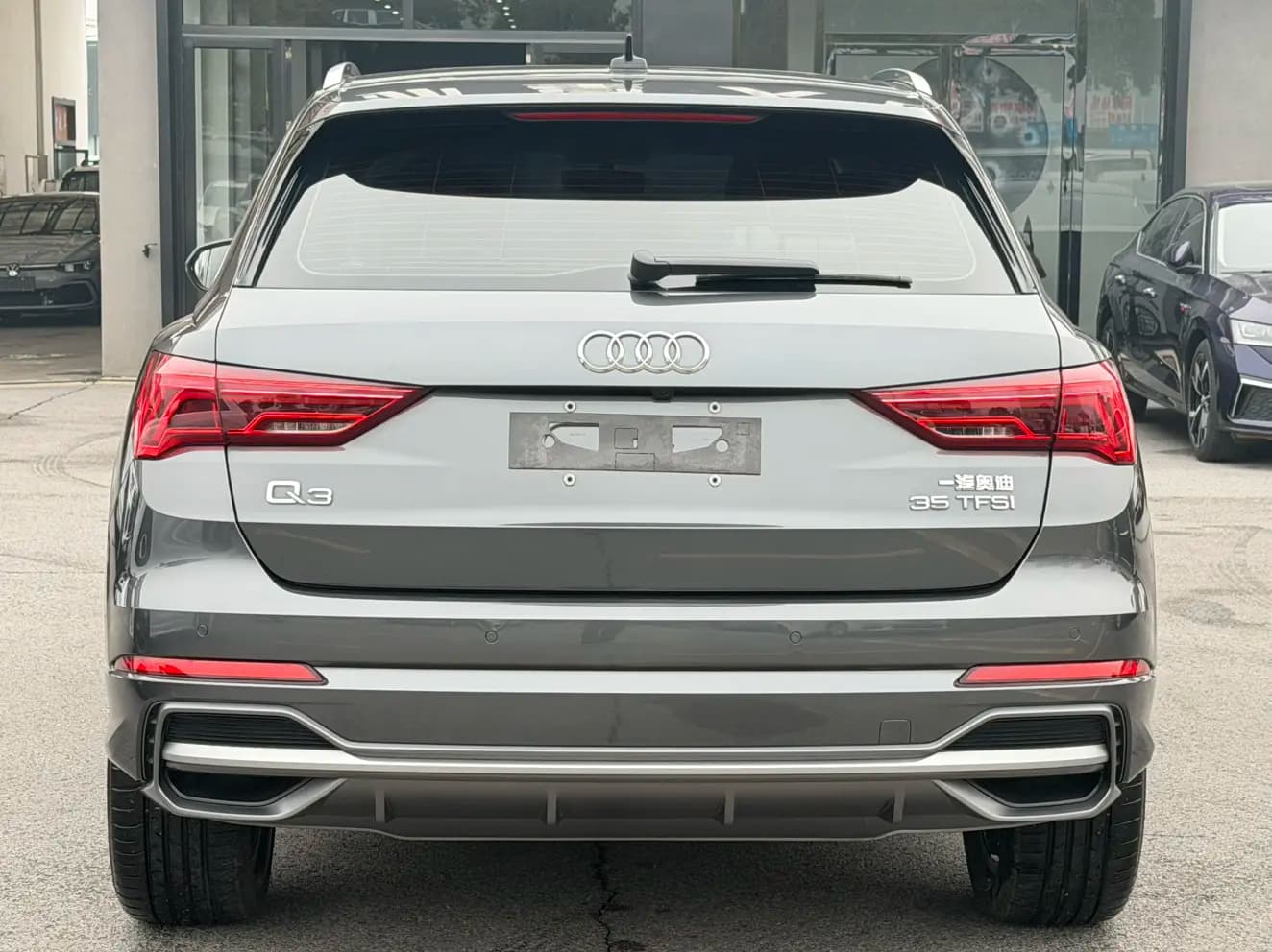 Audi Q3 2022 г. 18000 км. — фото 5