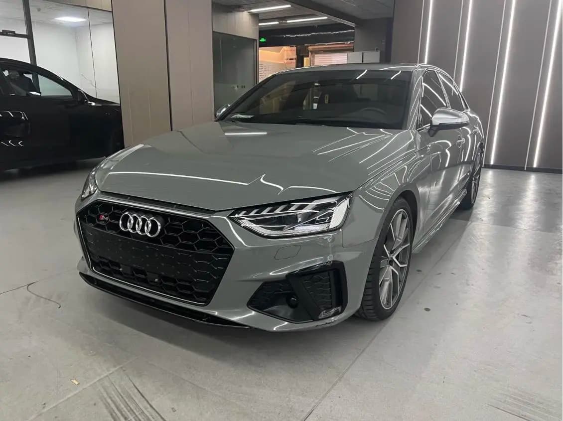 Audi S4 2021 г. 40972 км.