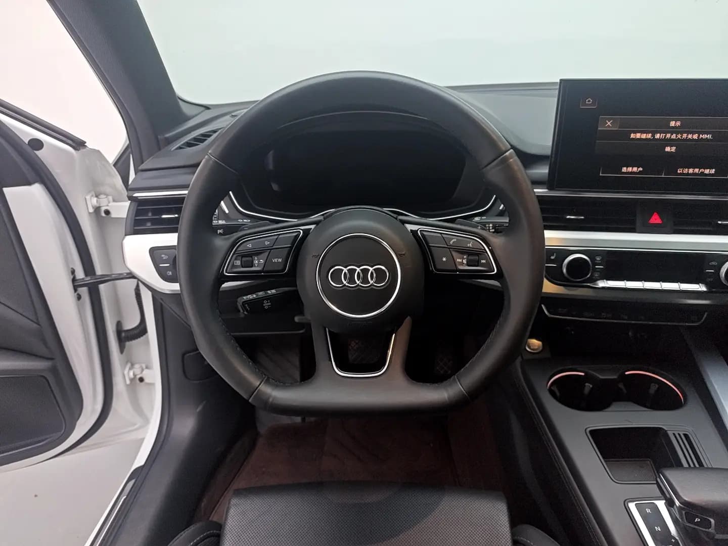 Audi A4L 2021 г. 54420 км. — фото 16