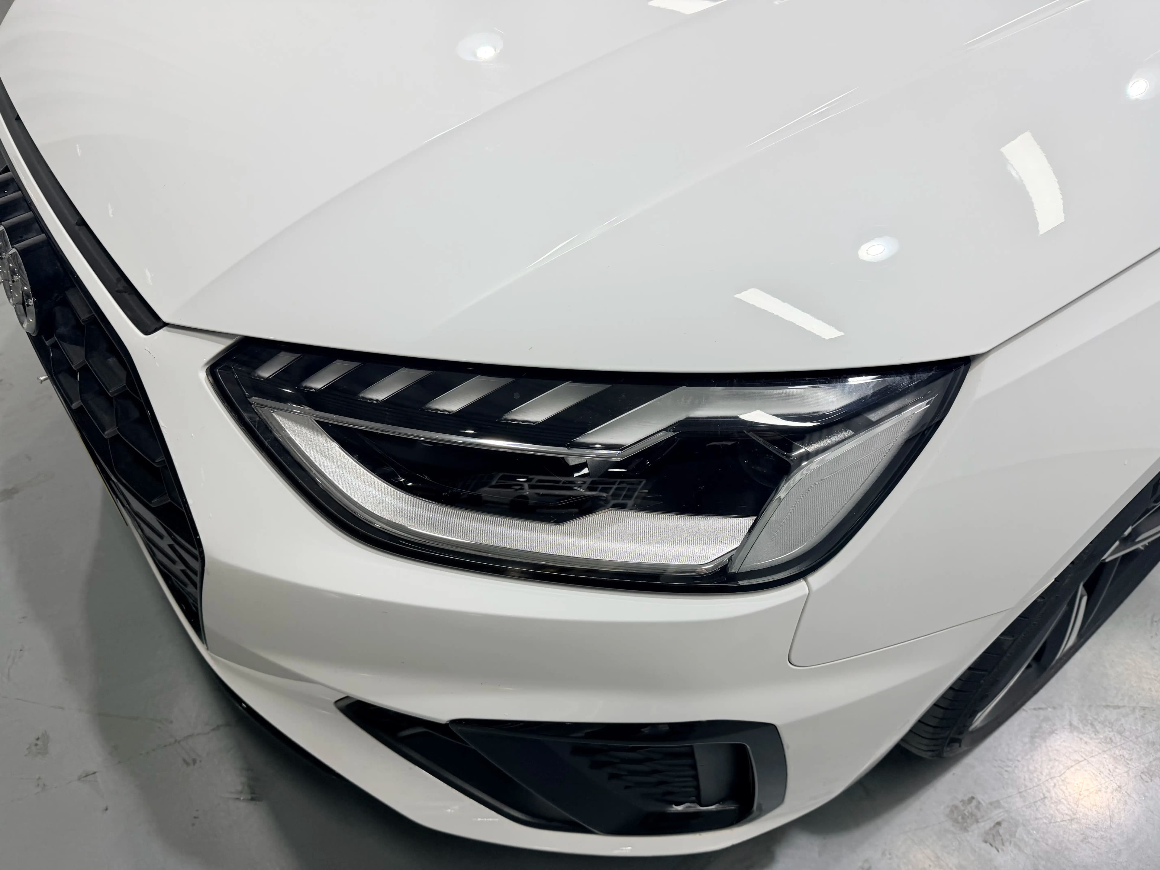 Audi A4L 2024 г. 28325 км. — фото 12