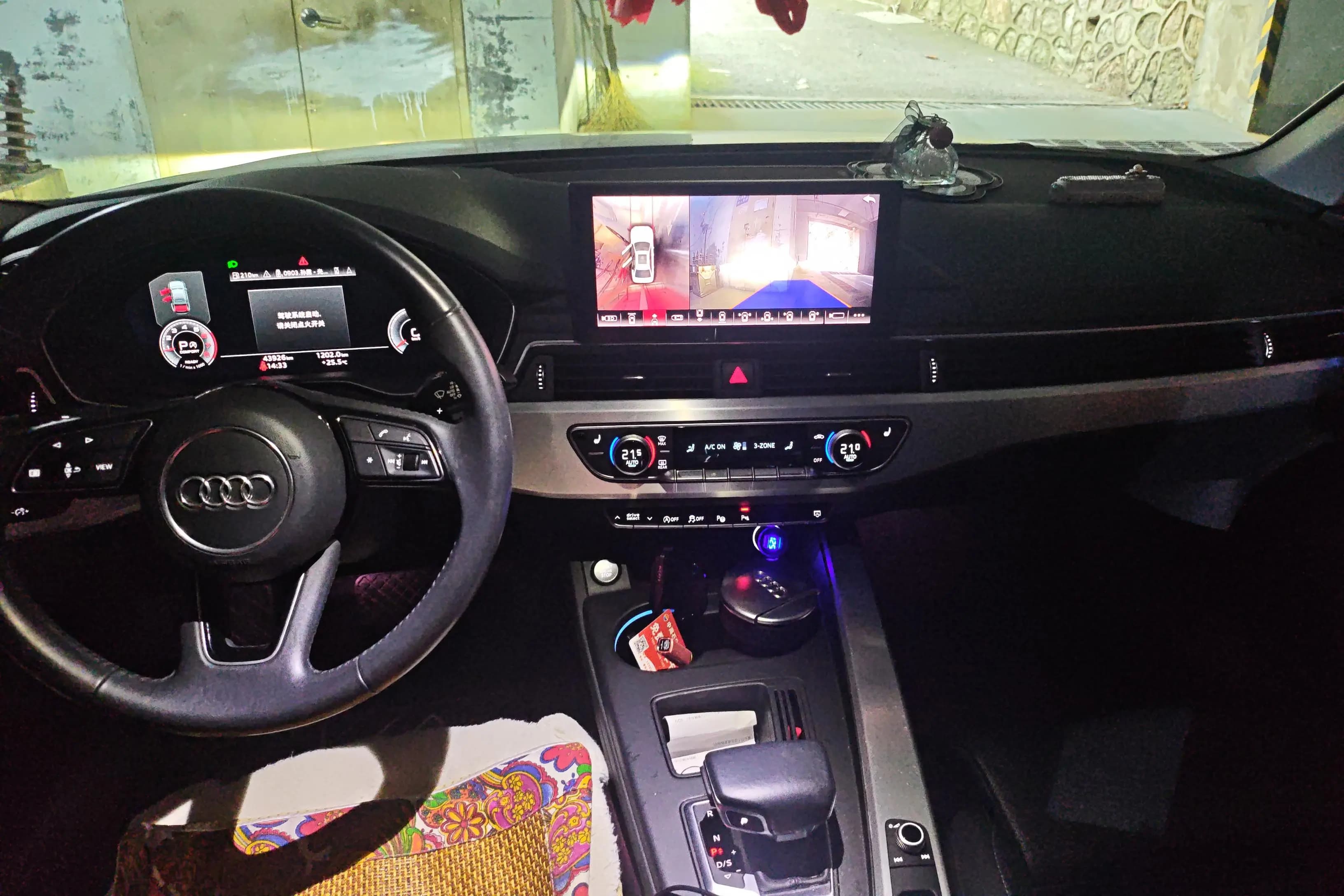 Audi A4L 2021 г. 43974 км. — фото 12