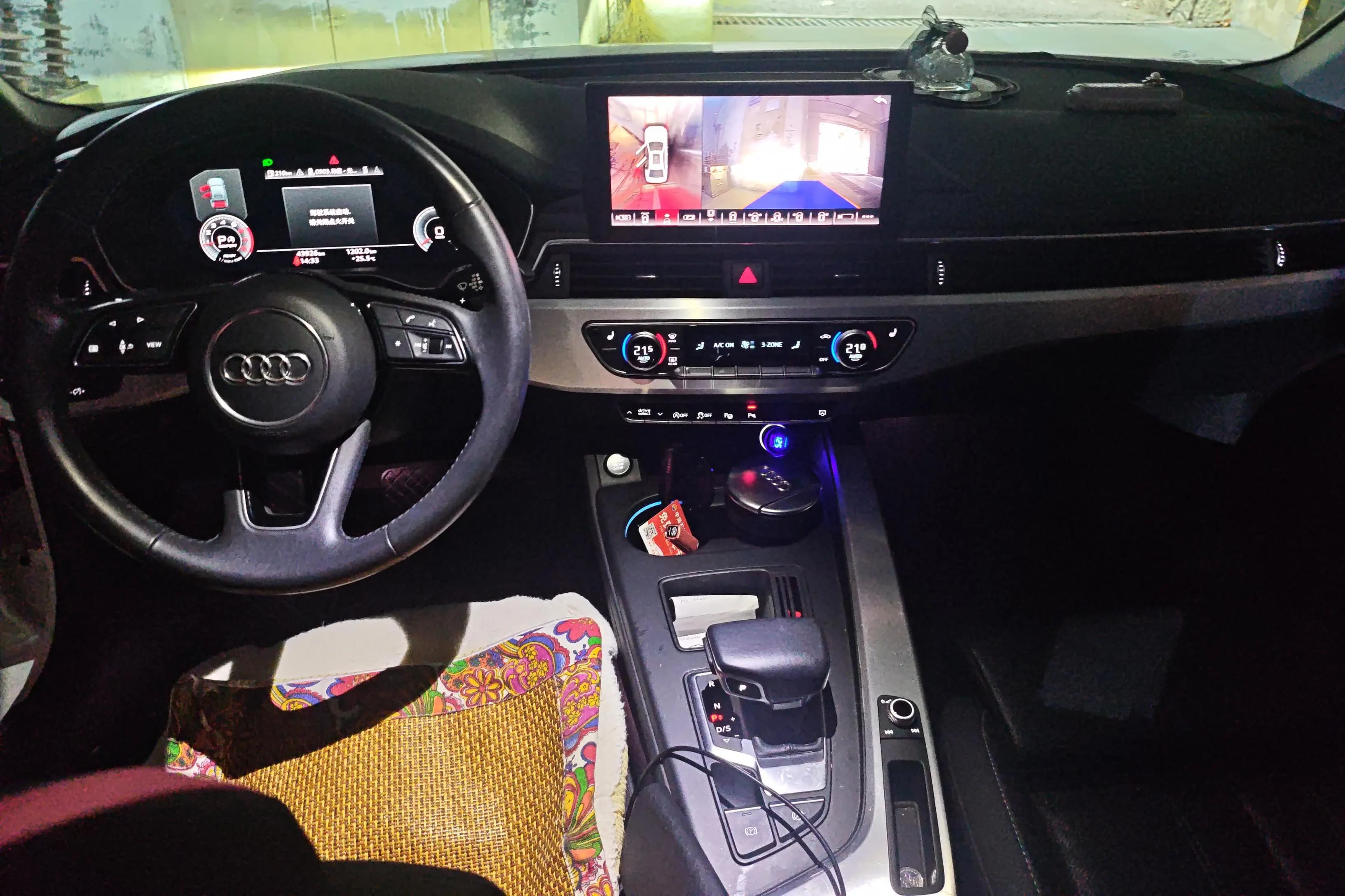 Audi A4L 2021 г. 43974 км. — фото 14