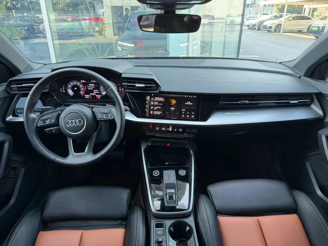 Audi A3 2023 г. 13831 км. — фото 10