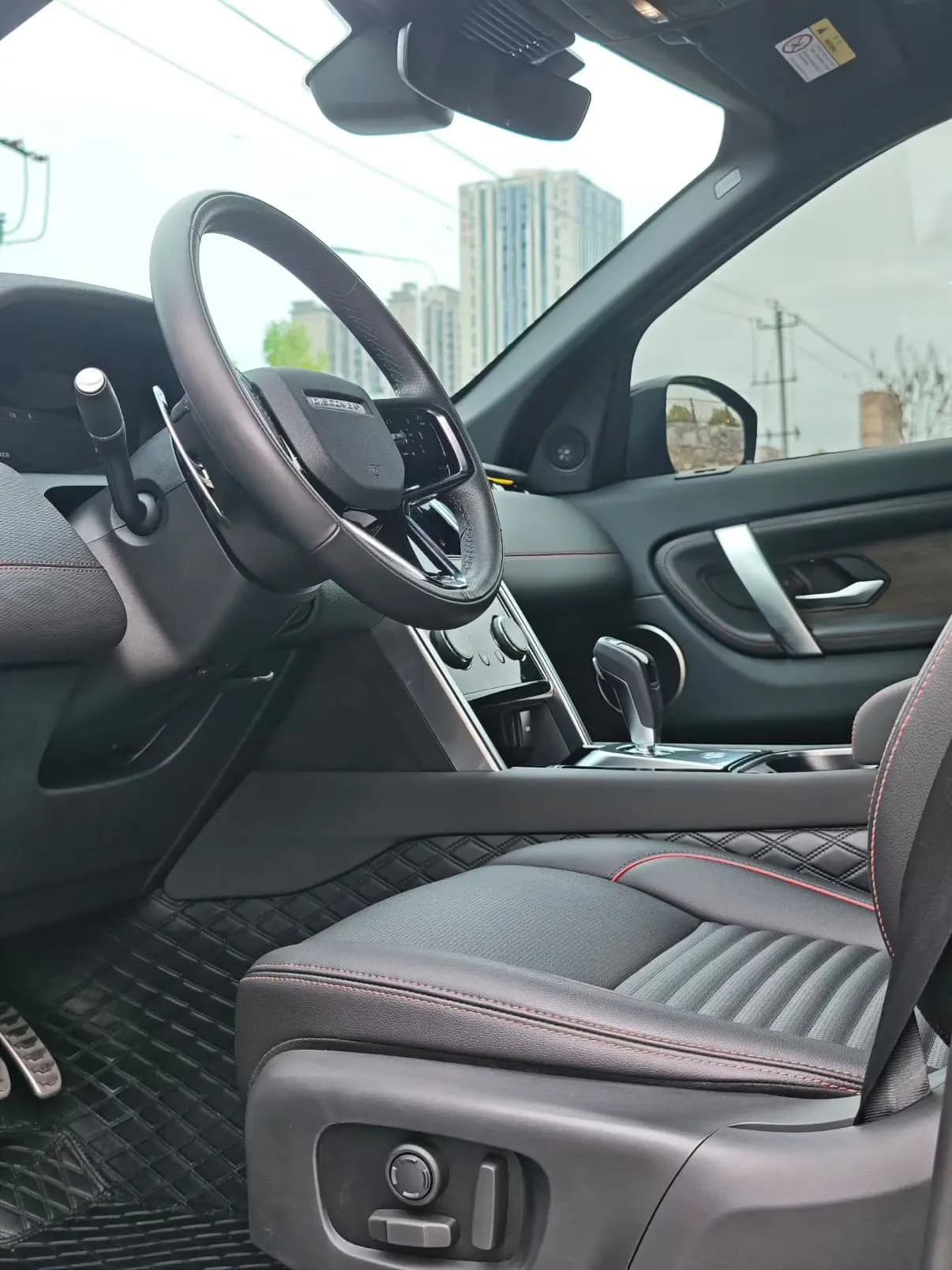 Land Rover Discover Sports 2023 г. 34000 км. — фото 8