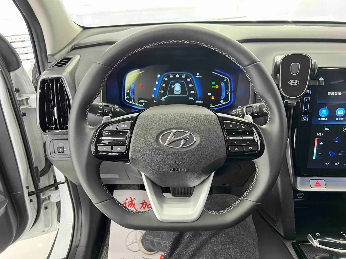 Hyundai ix35 2022 г. 23096 км. — фото 12