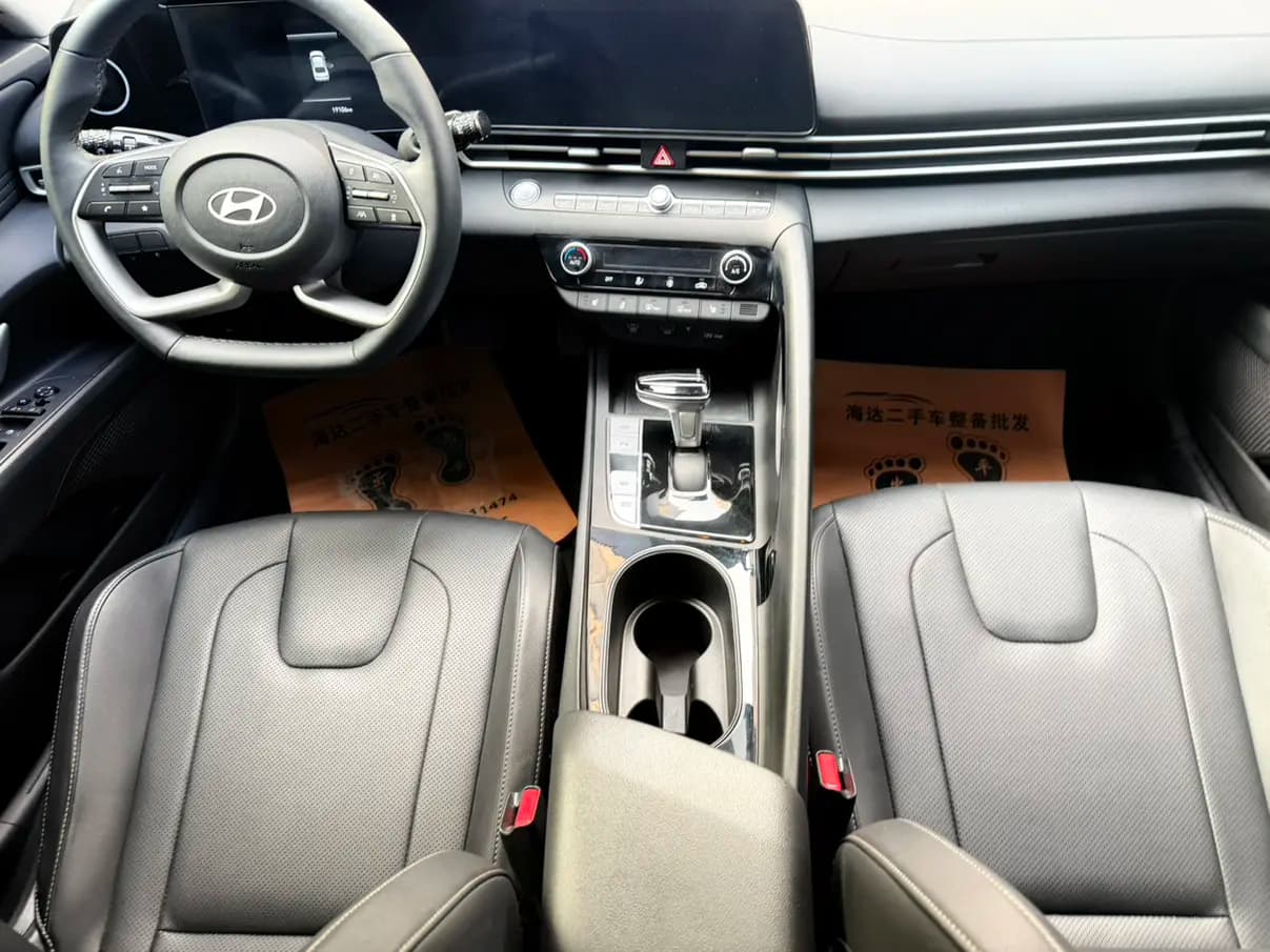 Hyundai Elantra 2023 г. 18067 км. — фото 13