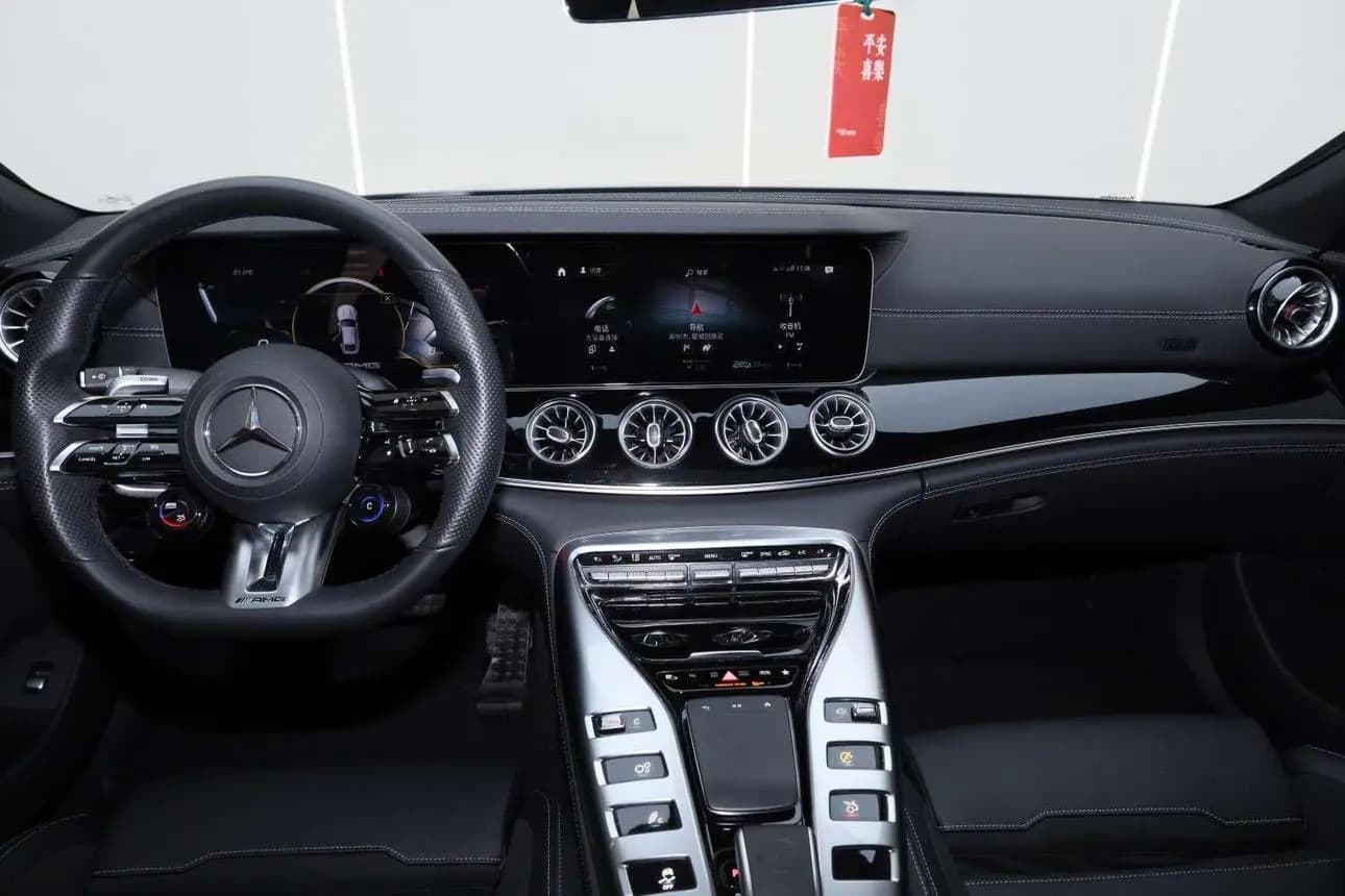 Mercedes-Benz AMG GT 2022 г. 32115 км. — фото 18