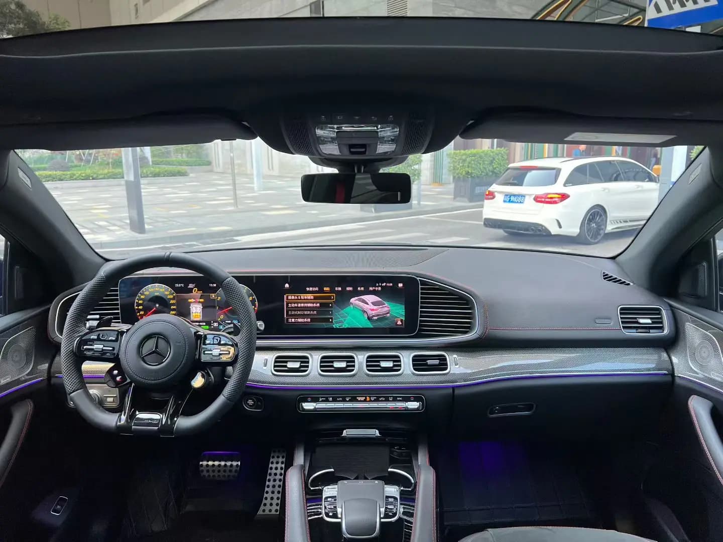Mercedes-Benz GLE Coupe AMG 2023 г. 19039 км. — фото 7