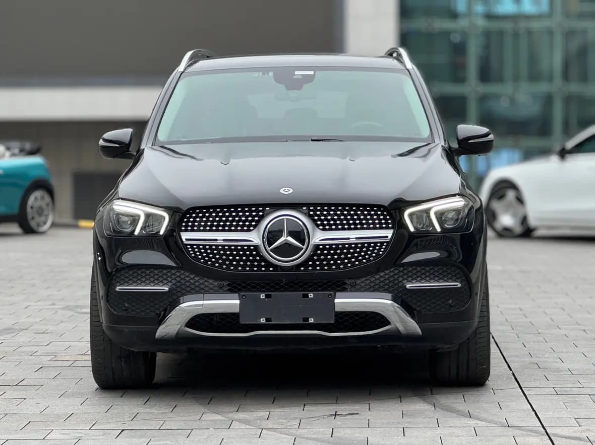 Mercedes-Benz GLE 2022 г. 48113 км. — фото 2