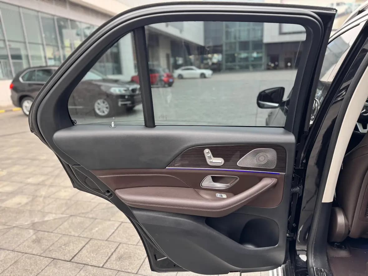 Mercedes-Benz GLE 2022 г. 48113 км. — фото 16