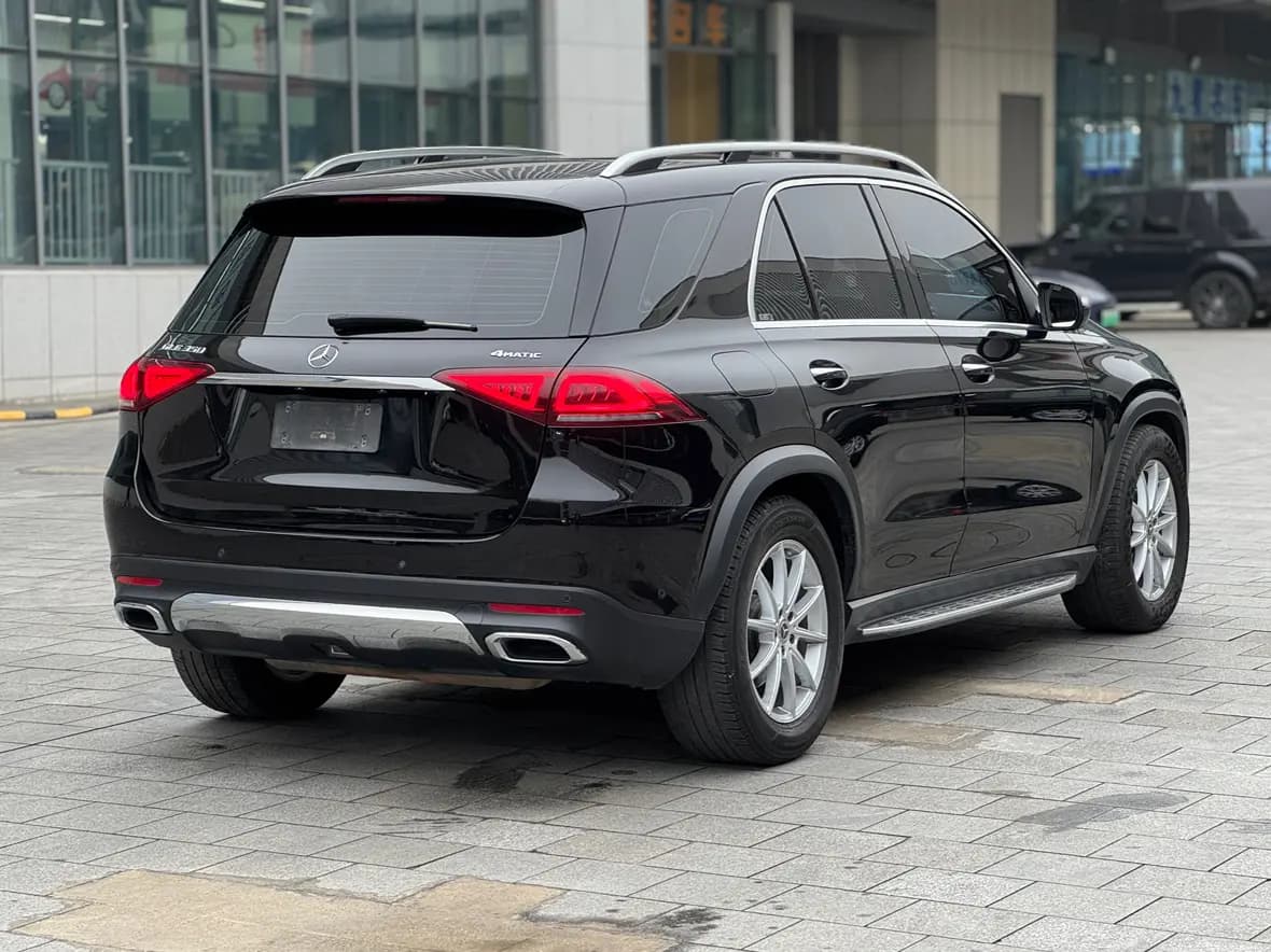 Mercedes-Benz GLE 2022 г. 48113 км. — фото 4