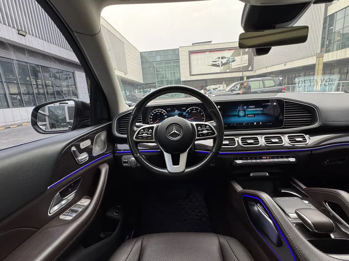Mercedes-Benz GLE 2022 г. 48113 км. — фото 10
