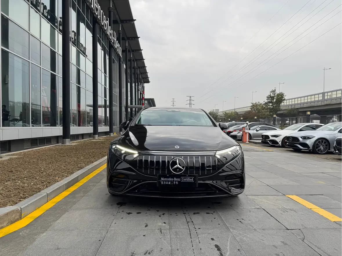 Mercedes-Benz EQS AMG 2025 г. 7063 км. — фото 2
