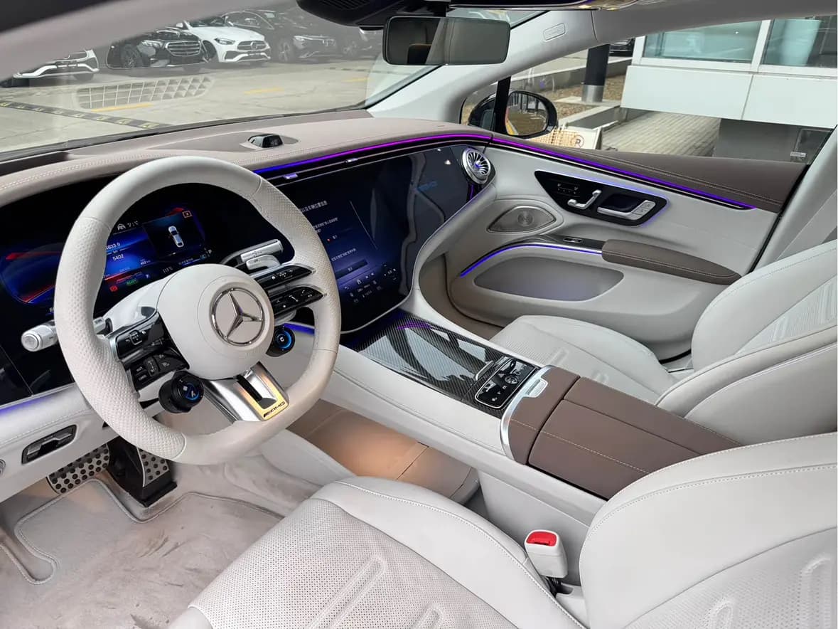 Mercedes-Benz EQS AMG 2025 г. 7063 км. — фото 7