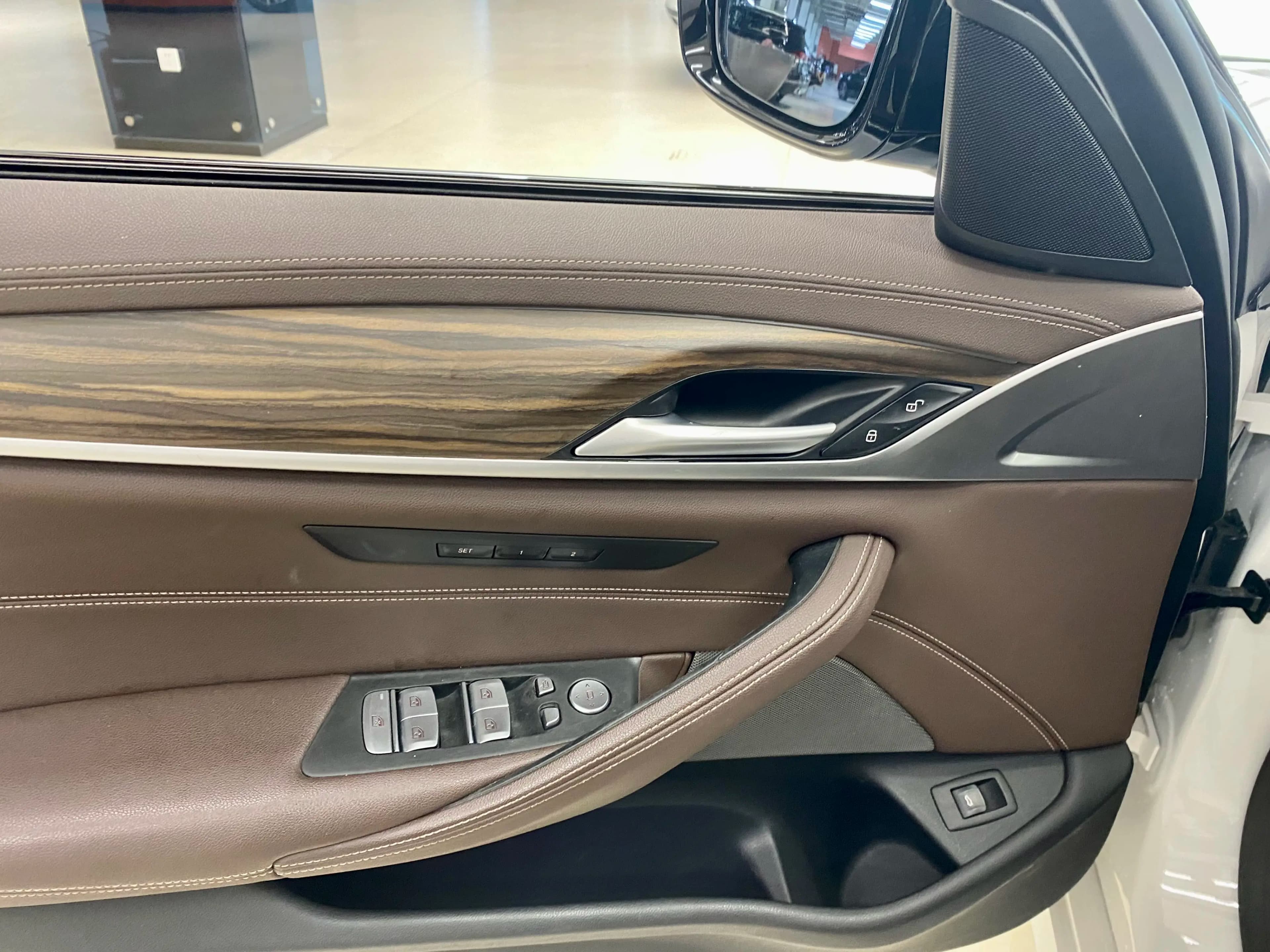 BMW 5 Series 2021 г. 77400 км. — фото 8