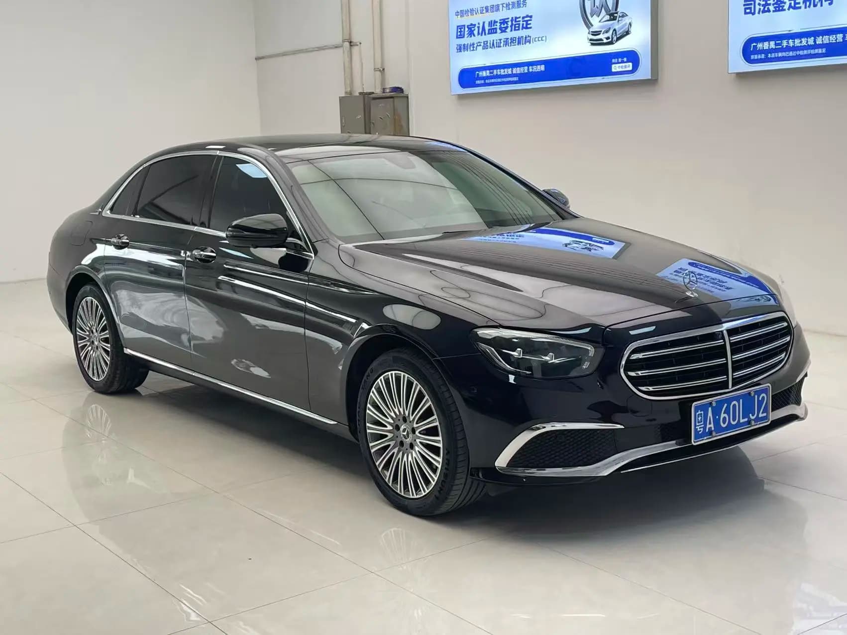 Mercedes-Benz E-Class 2021 г. 96829 км. — фото 3