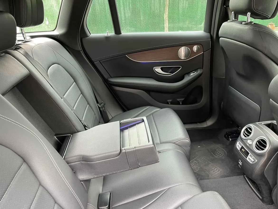 Mercedes-Benz GLC 2021 г. 59000 км. — фото 10