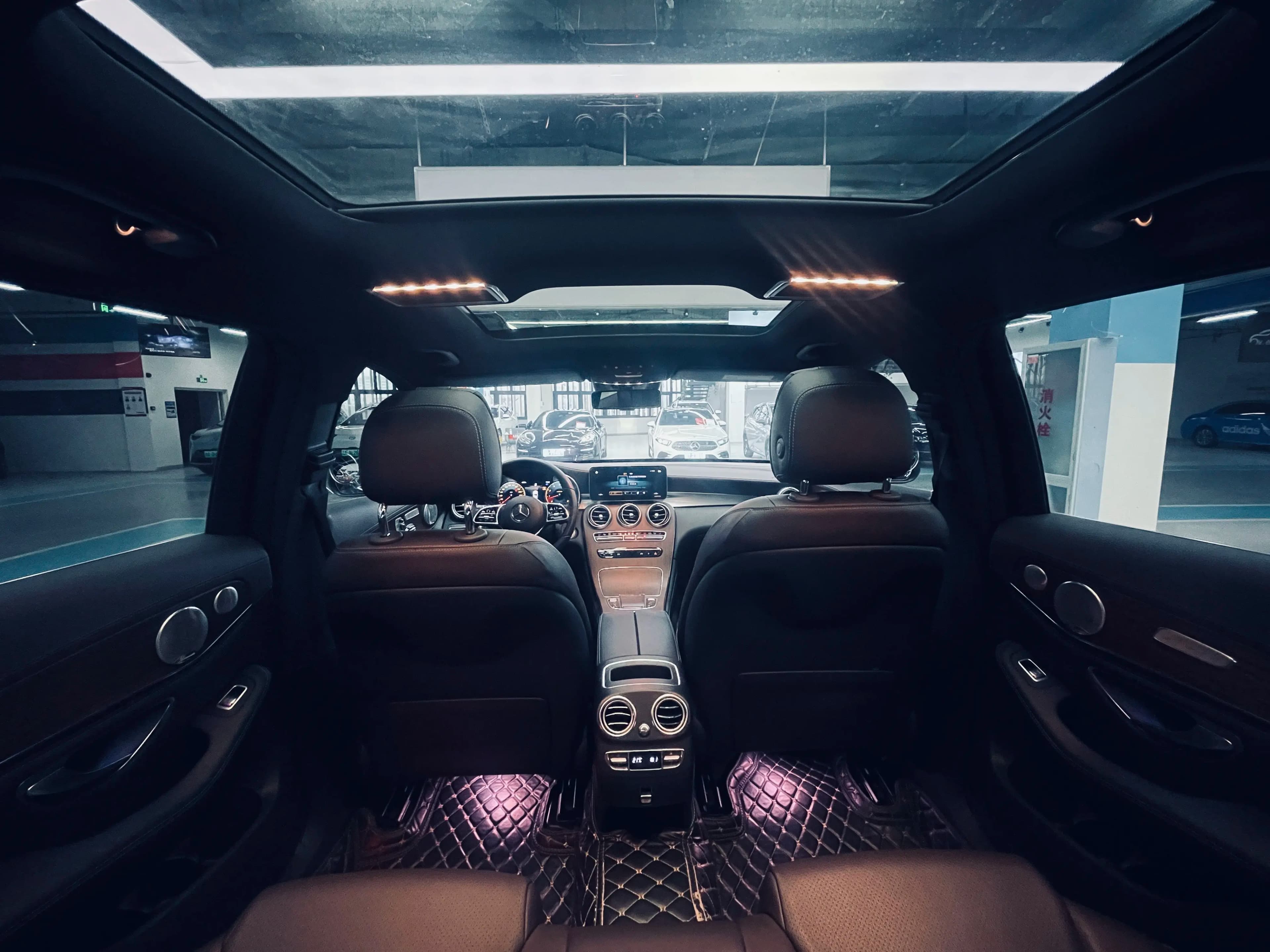 Mercedes-Benz GLC 2021 г. 90000 км. — фото 15