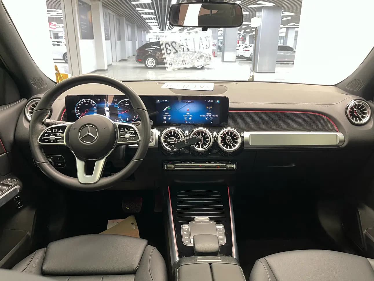 Mercedes-Benz GLB 2023 г. 60065 км. — фото 15