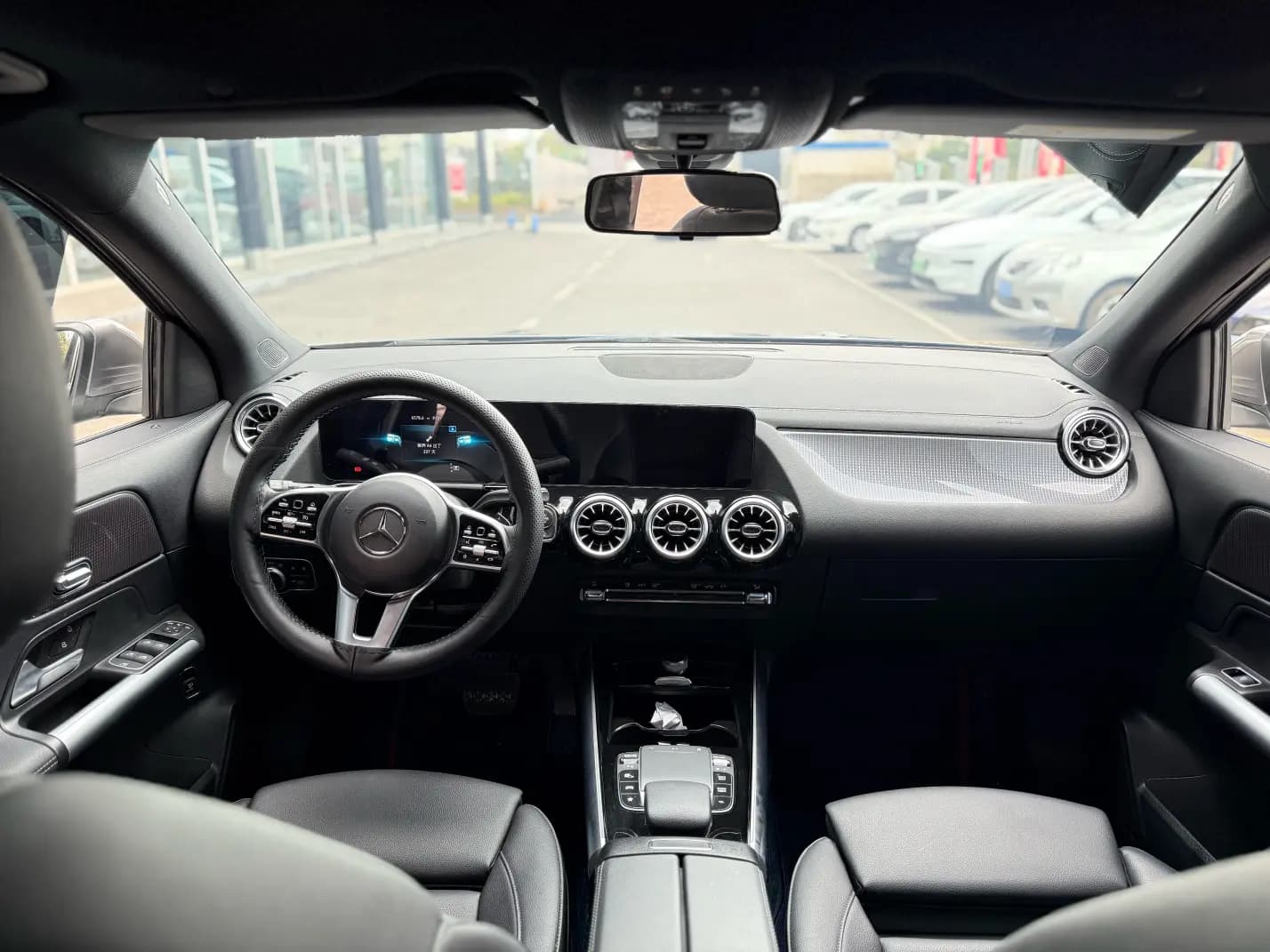 Mercedes-Benz GLA 2022 г. 9037 км. — фото 18