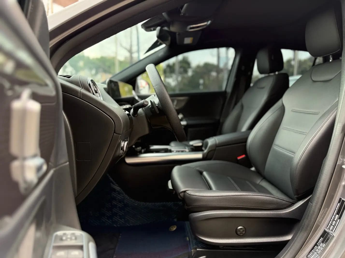 Mercedes-Benz GLA 2022 г. 9037 км. — фото 23