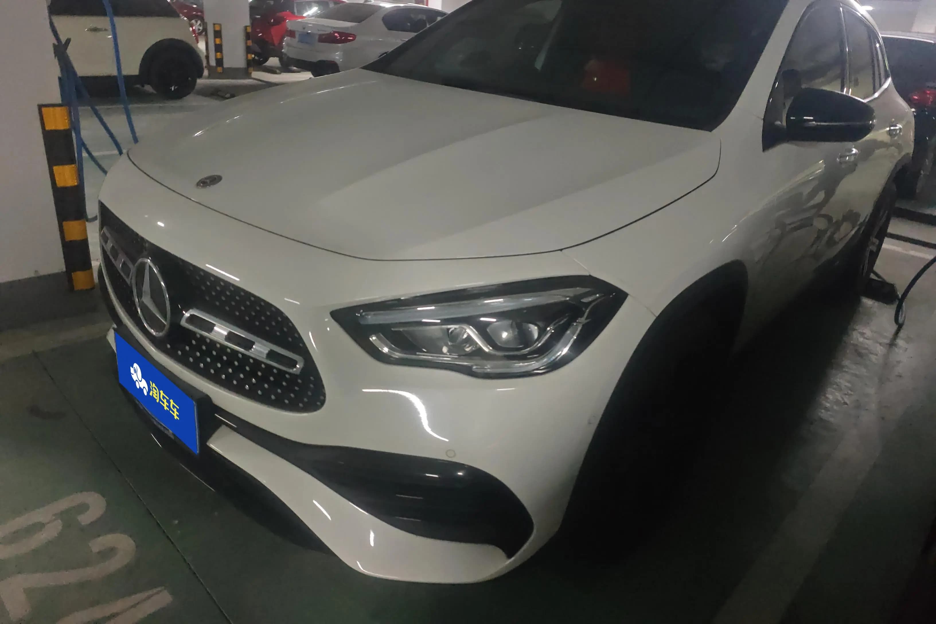 Mercedes-Benz GLA 2021 г. 40333 км.