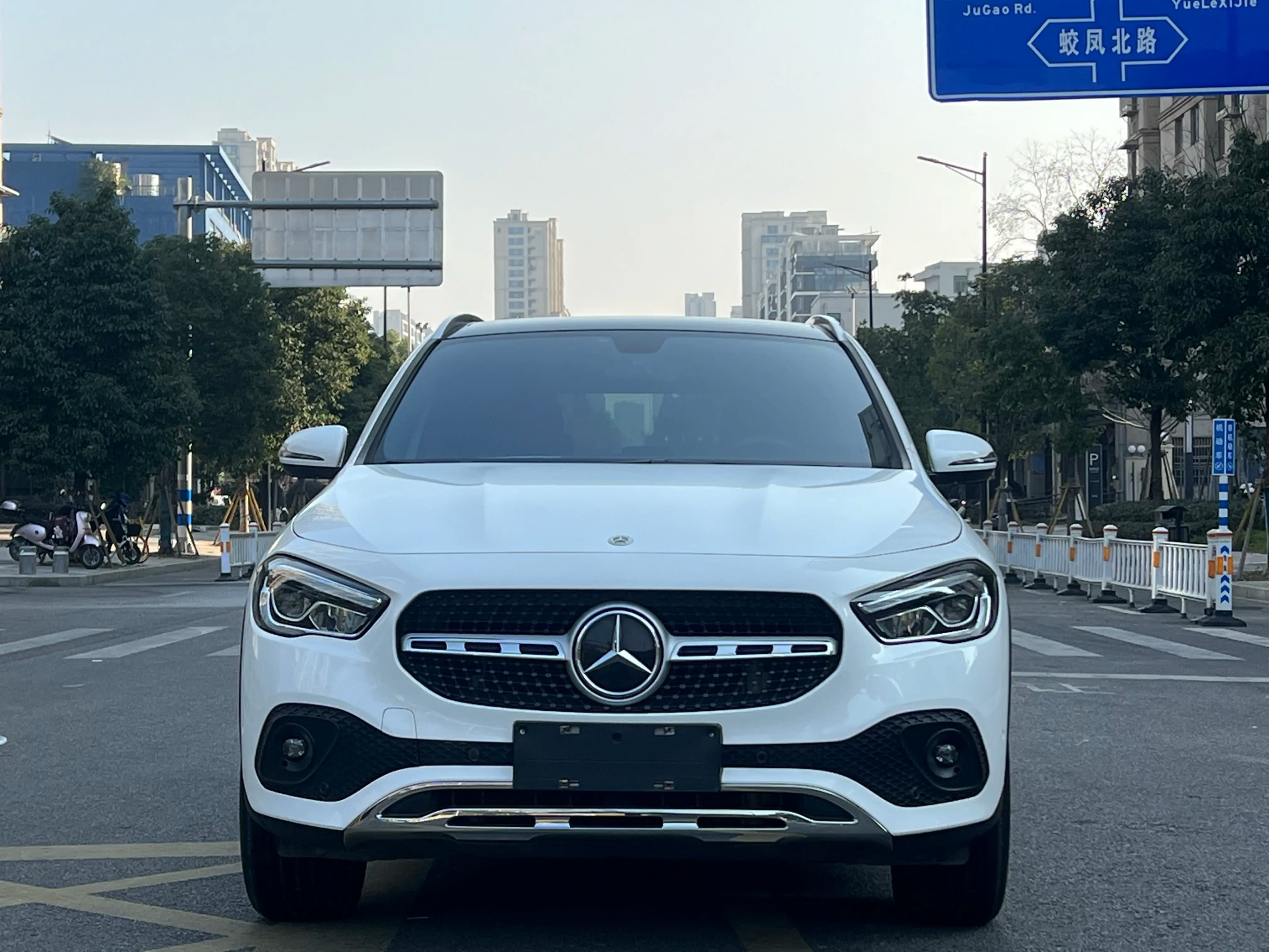 Mercedes-Benz GLA 2021 г. 43034 км. — фото 2